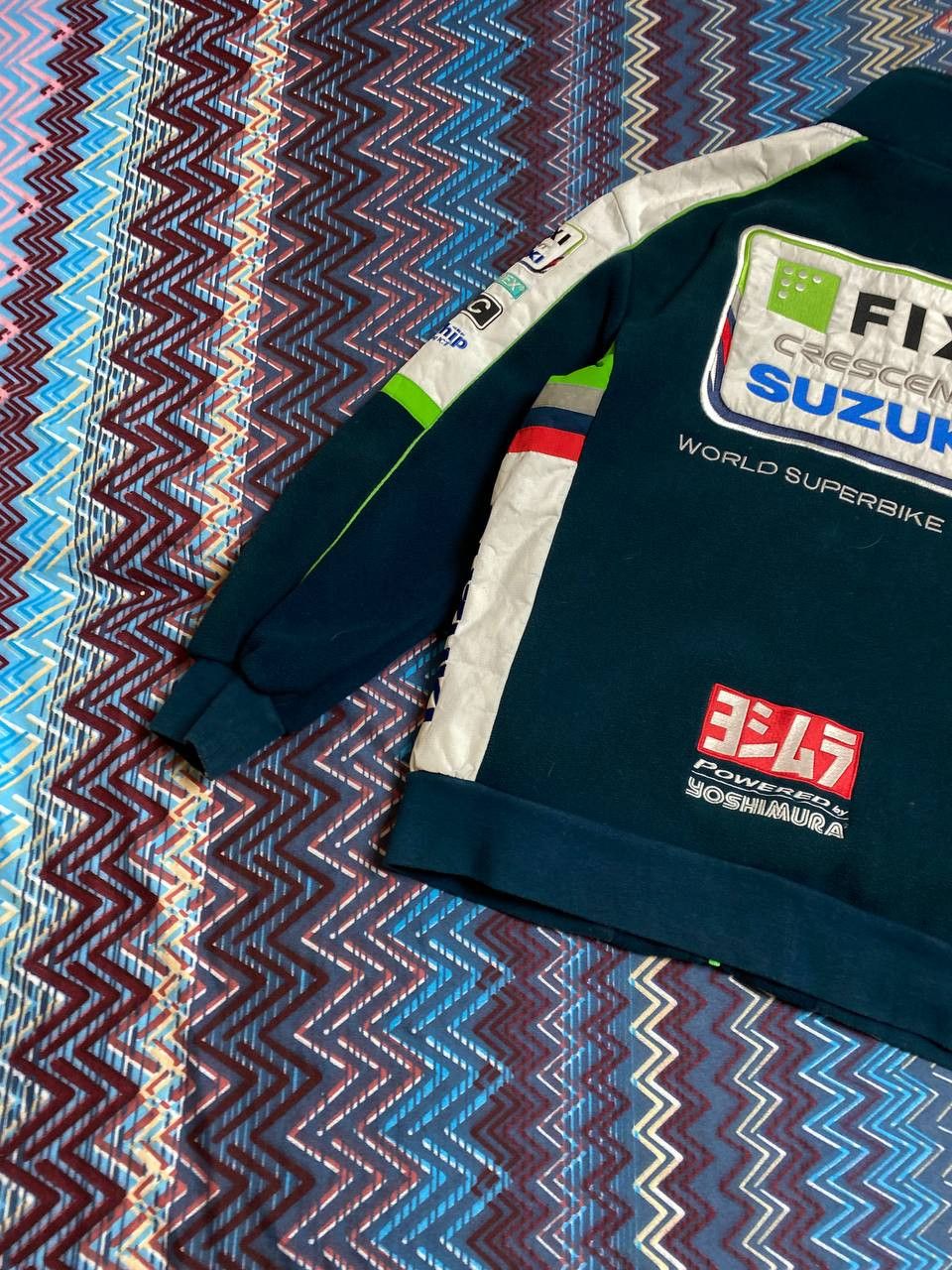 Vintage Vintage SUZUKI World Superbike team big logo Y2K Size US M / EU 48-50 / 2 - 17 Thumbnail