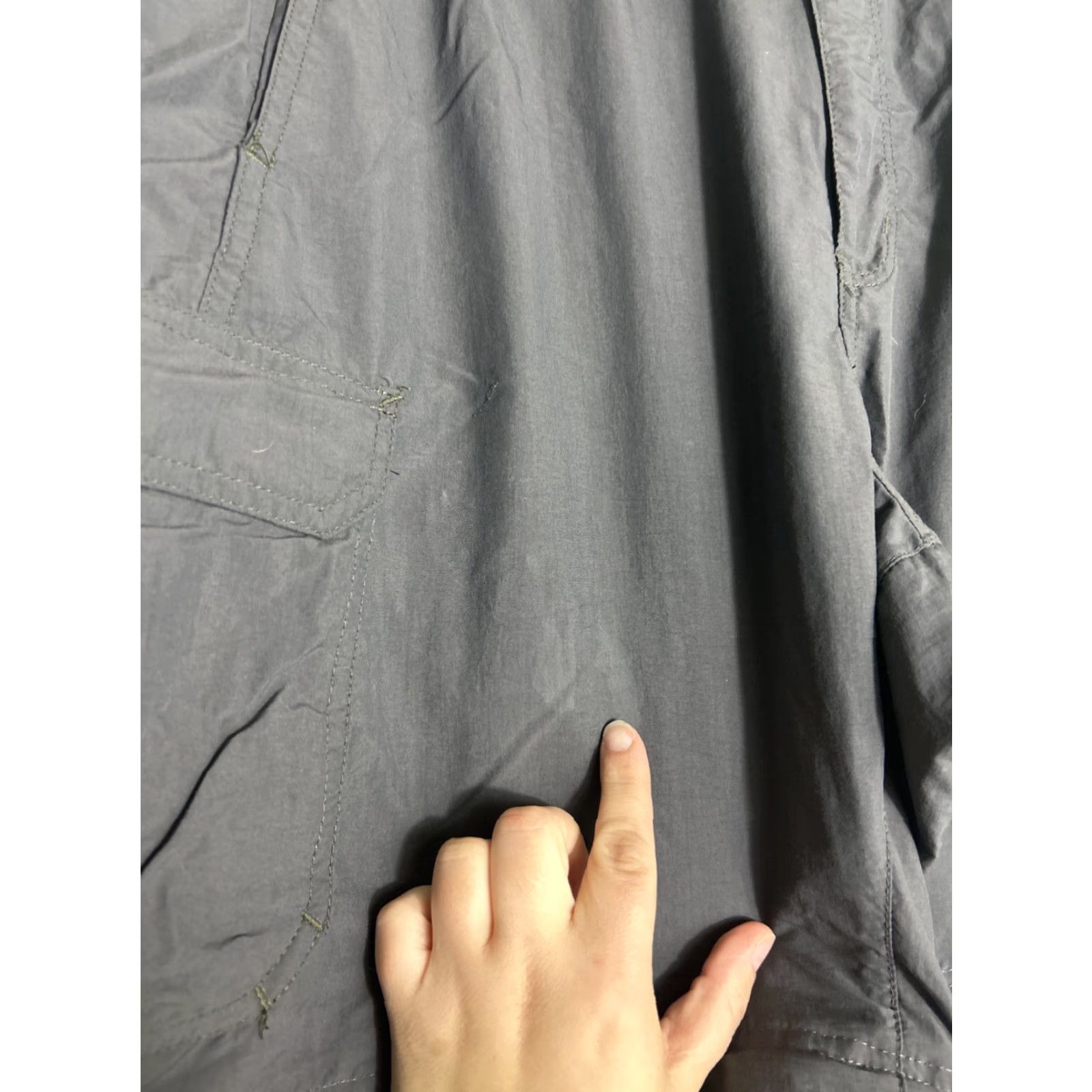 VINTAGE REI Cargo Pants Belted Convertible Gray Mens L 34x32 Inseam 32 Regular