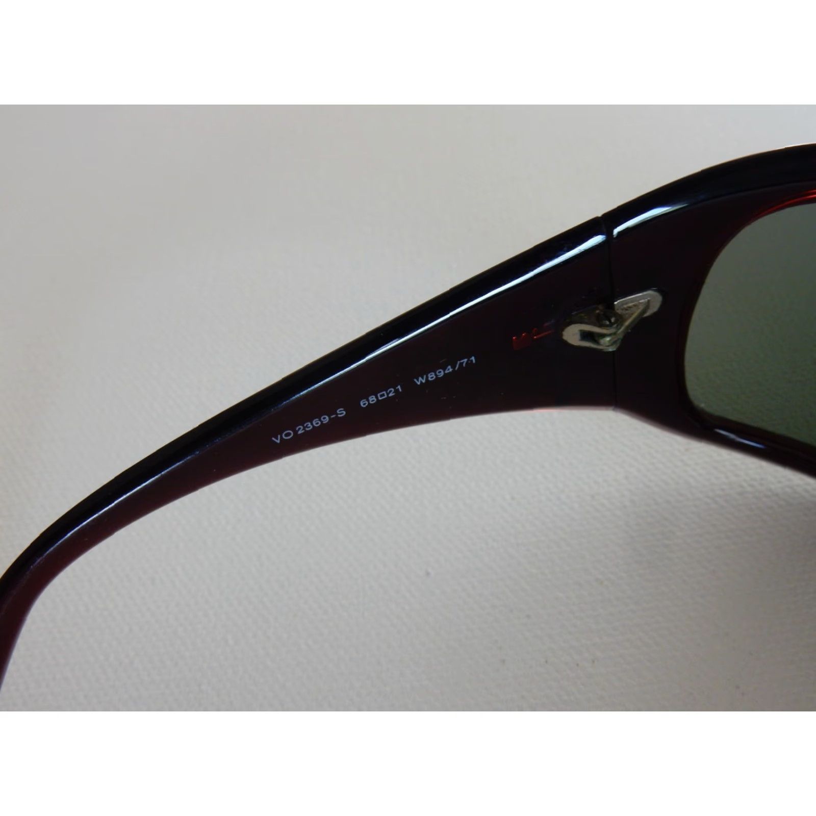 Vogue VINTAGE Vogue Sunglasses Women 68mm Red Studs Italy 90s Fashion Accessories Size ONE SIZE - 4 Thumbnail