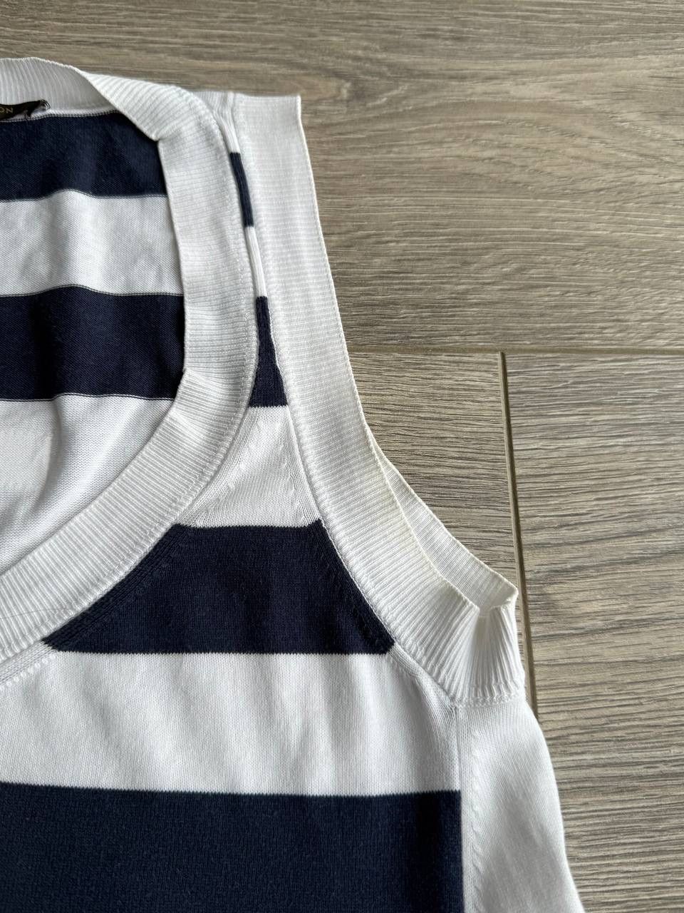 Louis Vuitton Louis Vuitton Tank Top T shirt Size XS / US 0-2 / IT 36-38 - 4 Thumbnail