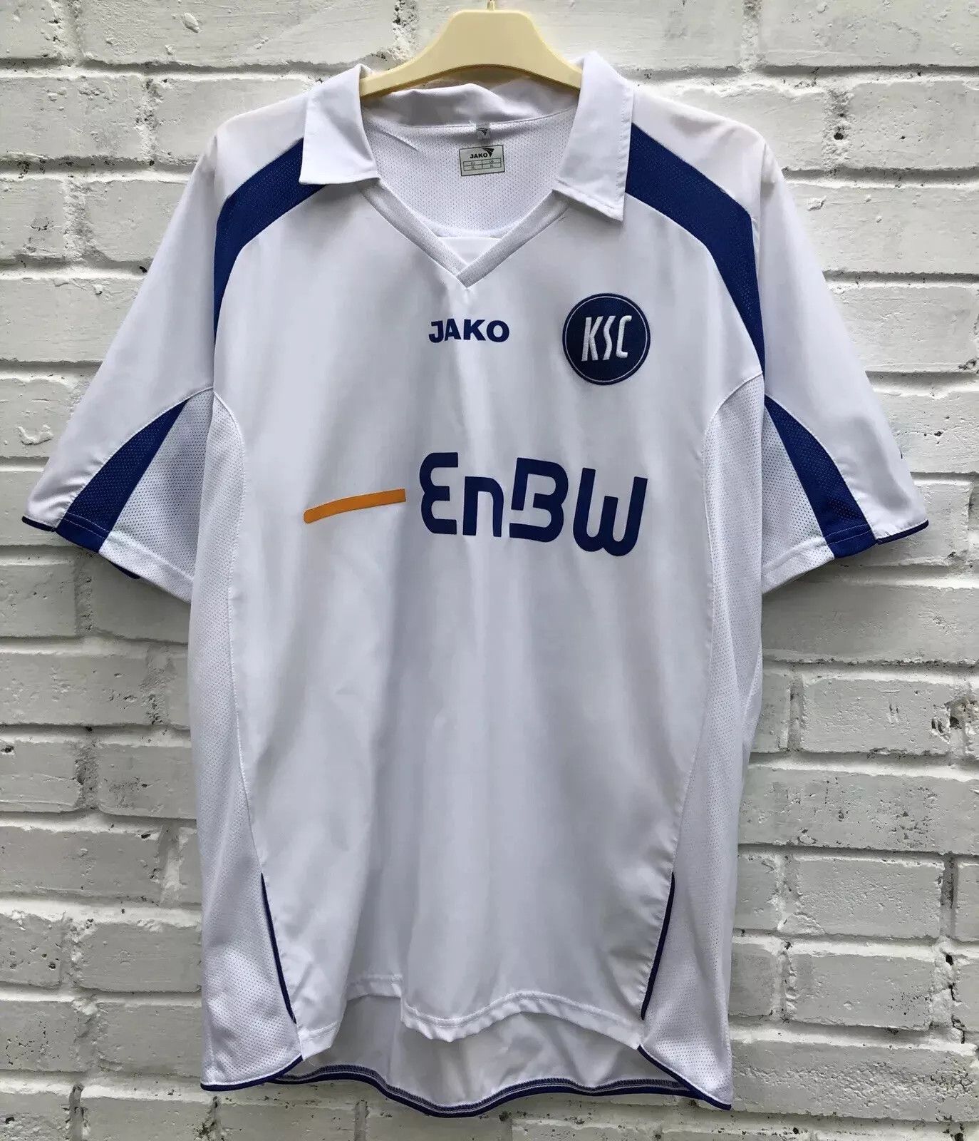 Vintage VINTAGE KARLSRUHER 2006 2007 HOME FOOTBALL JERSEY SOCCER #10 Size US XL / EU 56 / 4 - 2 Thumbnail
