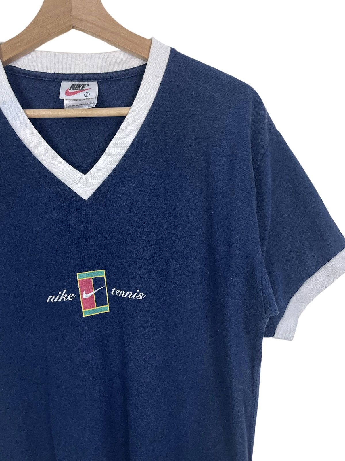 Nike × Vintage RARE Y2K Nike Tennis V-Neck Tee | Archive Hype Size S / US 4 / IT 40 - 3 Thumbnail