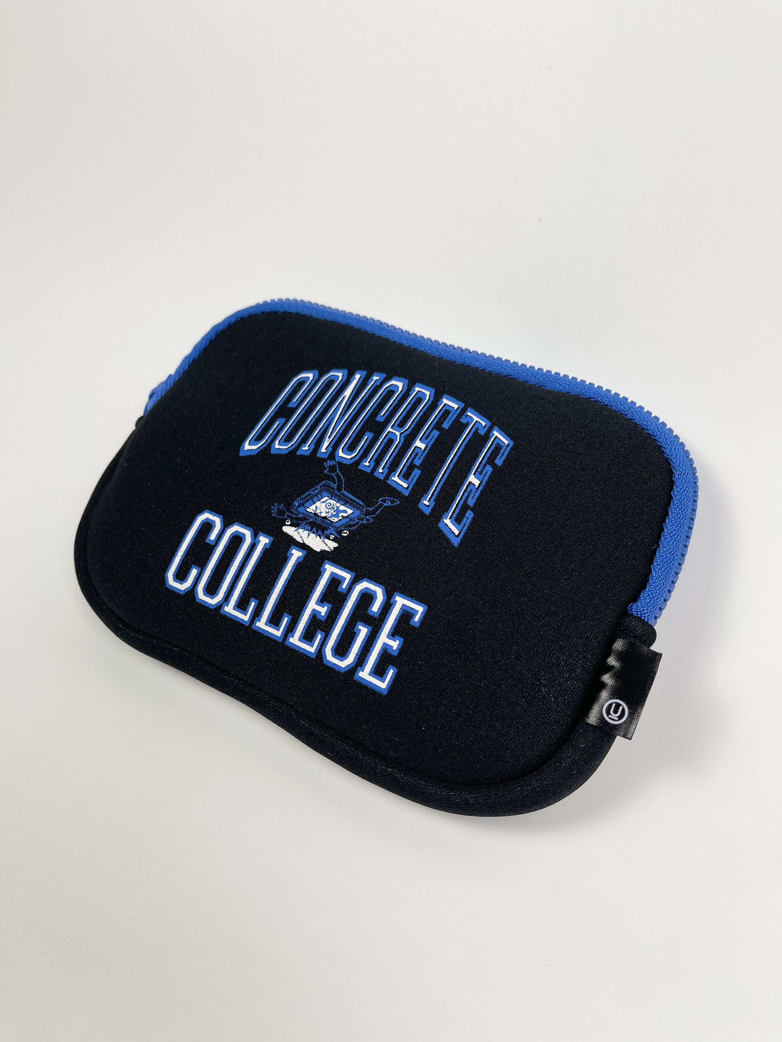 Undercover UNDERCOVER CONCRETE COLLEGE Print Multi-purpose Pouch Size ONE SIZE - 2 Thumbnail