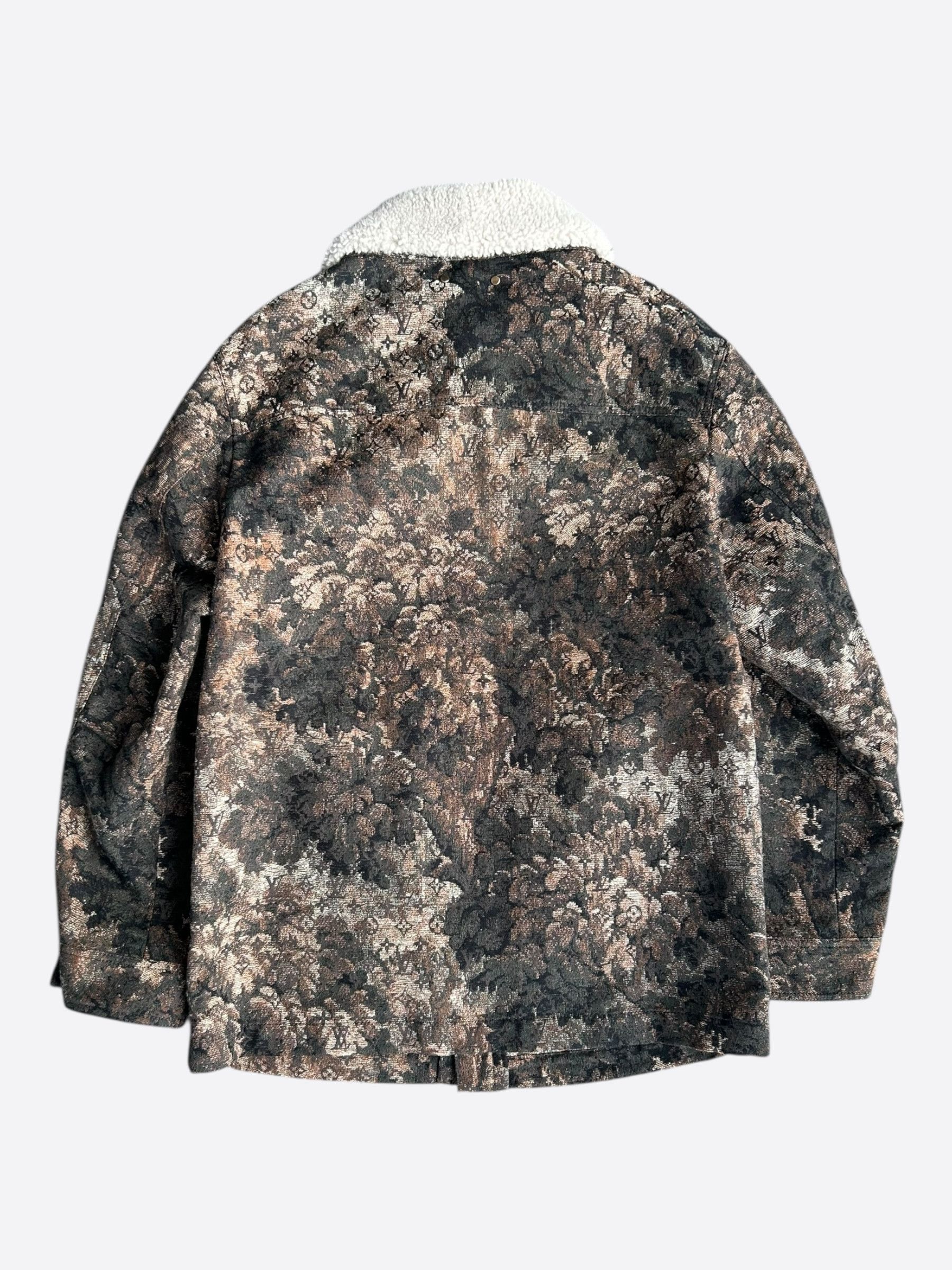 Louis Vuitton Louis Vuitton Brown Tapestry Monogram Shearling Jacket Size US M / EU 48-50 / 2 - 2 Thumbnail