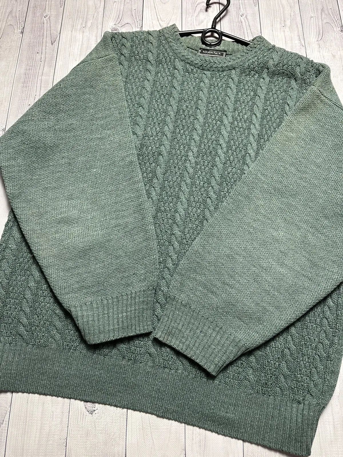 Vintage Vintage Versace sweater heavy knitted size L green rare Size US L / EU 52-54 / 3 - 5 Thumbnail