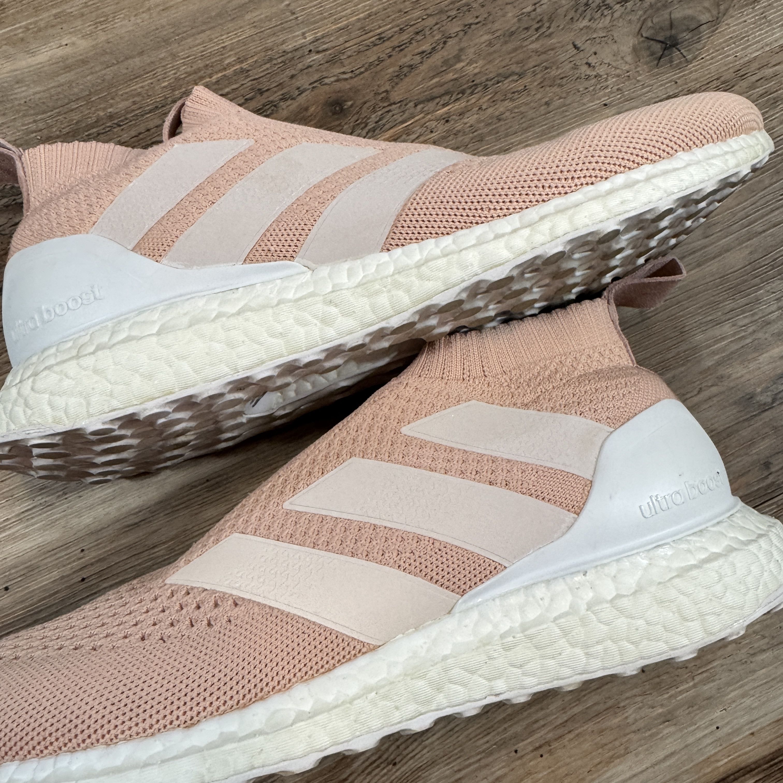Adidas × Kith 2017 Adidas X KITH ACE 16 PureControl Ultra Boost Flamingos Size US 9 / EU 42 - 6 Thumbnail