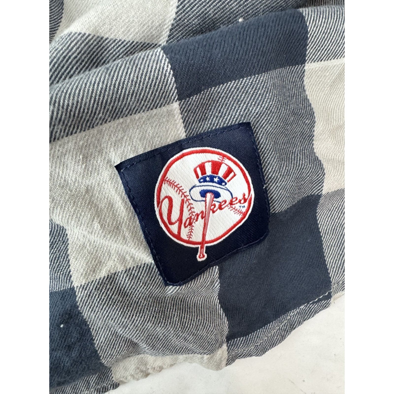 Levi's Levi's New York Yankees Plaid Snap Up Shirt Men XL Size US XL / EU 56 / 4 - 9 Thumbnail