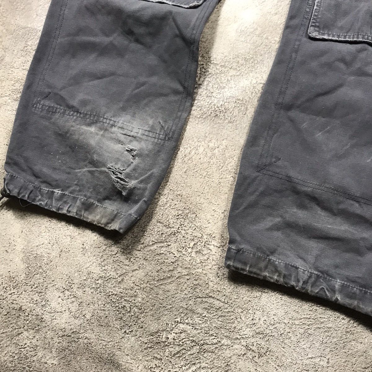 Vintage Vintage Y2K Baggy Cargo Pants Distressed Techwear Logo 29 Size US 29 - 6 Thumbnail