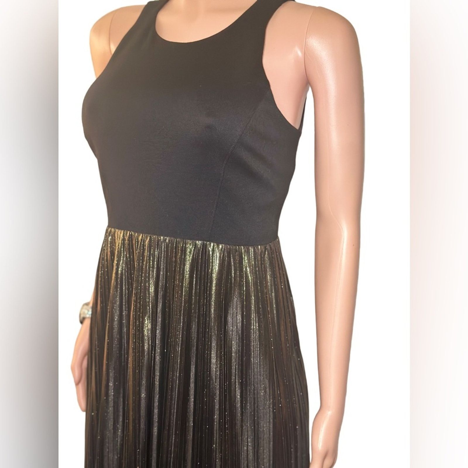 Gap Gap Black & Gold Sleeveless Knit Pleated Skirt Dress Size S / US 4 / IT 40 - 6 Thumbnail
