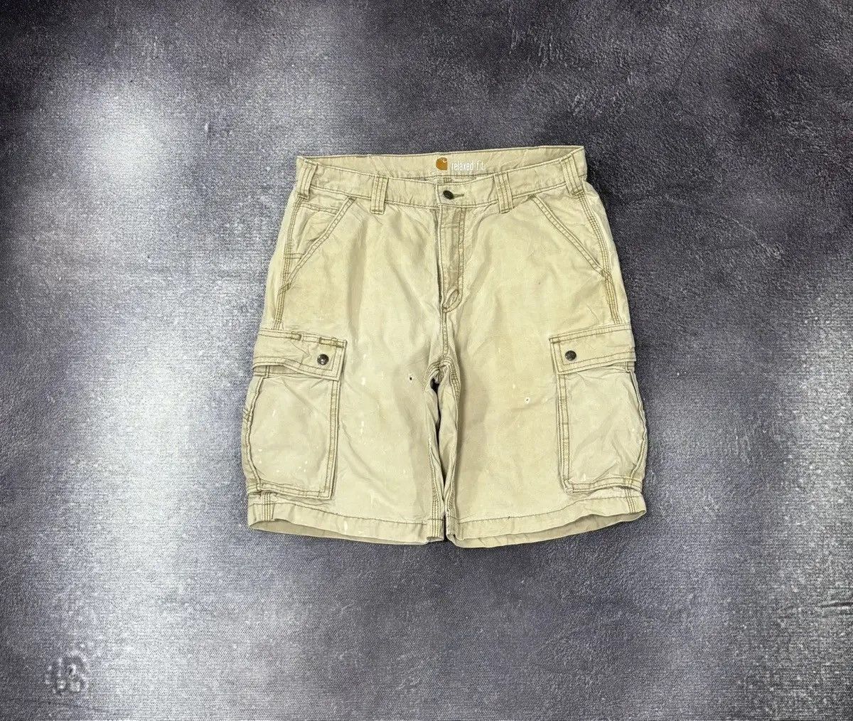 Carhartt × Vintage Vintage Carhartt Y2K Relaxed Fit Military Hype Cargo Shorts Size US 34 / EU 50 - 2 Thumbnail