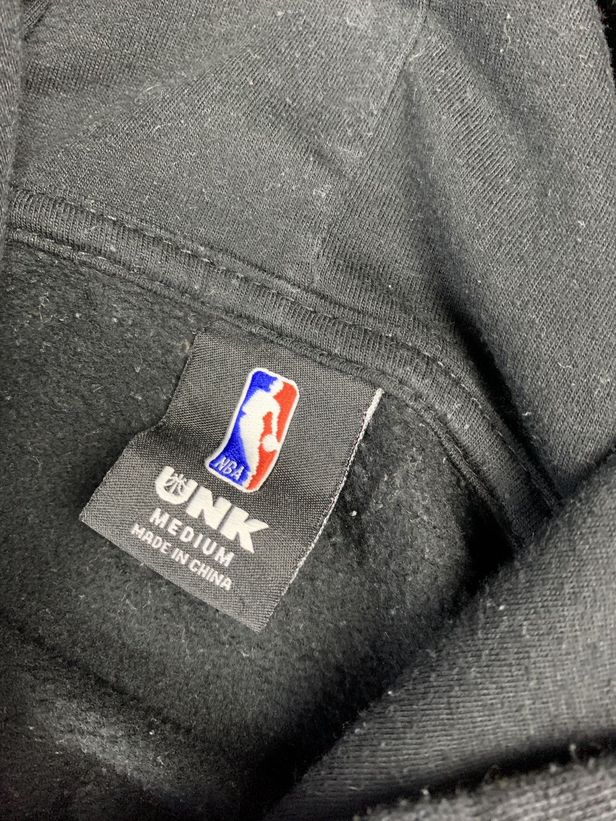 NBA Vintage UNK Chicago Bulls NBA Hoodie Men's Size M Black Size US M / EU 48-50 / 2 - 5 Thumbnail