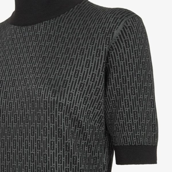 Fendi o1loc1c0824 Jumper in Black Size XL / US 12-14 / IT 48-50 - 3 Thumbnail