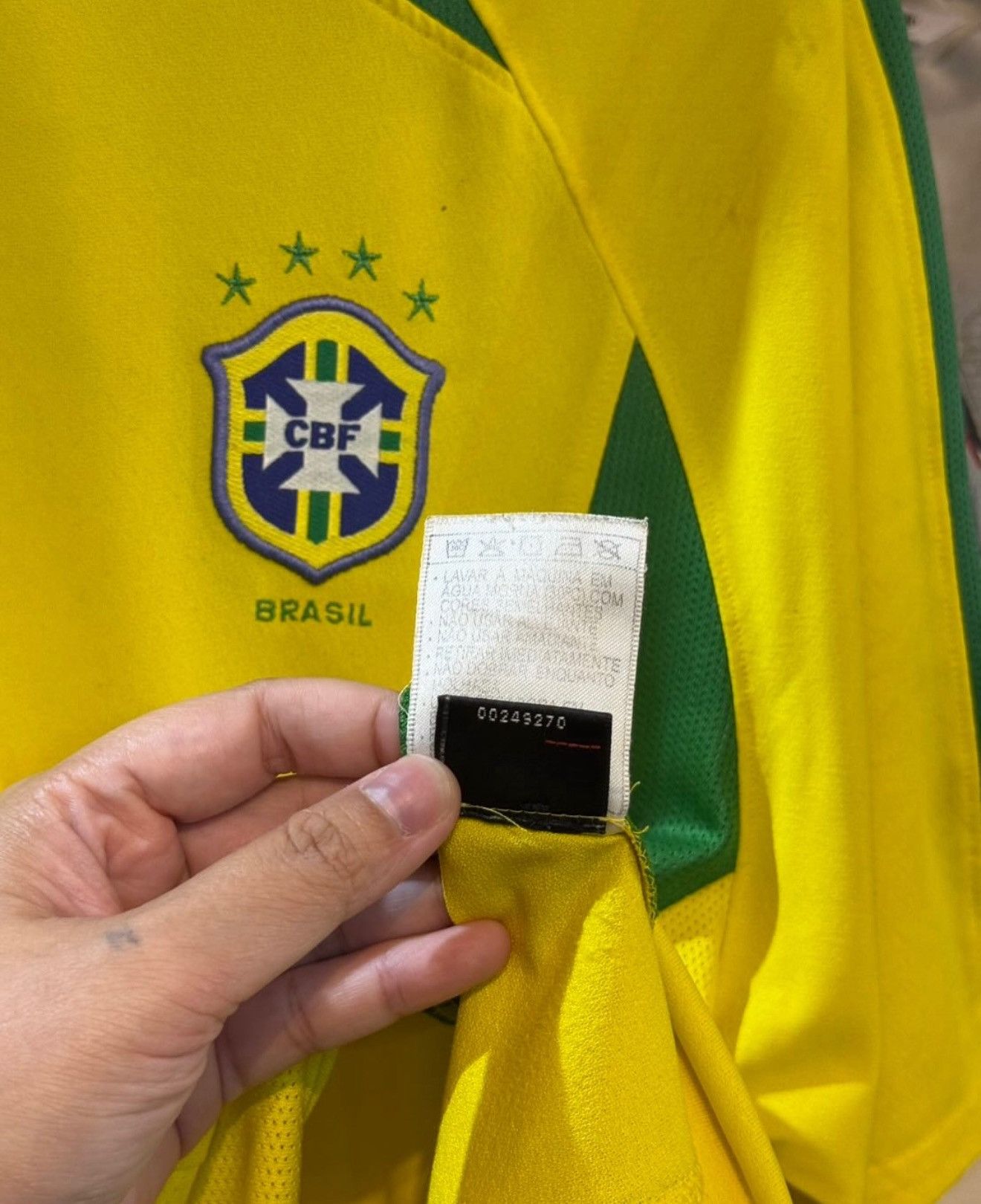 Sports Specialties Vintage Brazil 2002-04 "World Cup Champion" Jersey Size US L / EU 52-54 / 3 - 6 Thumbnail