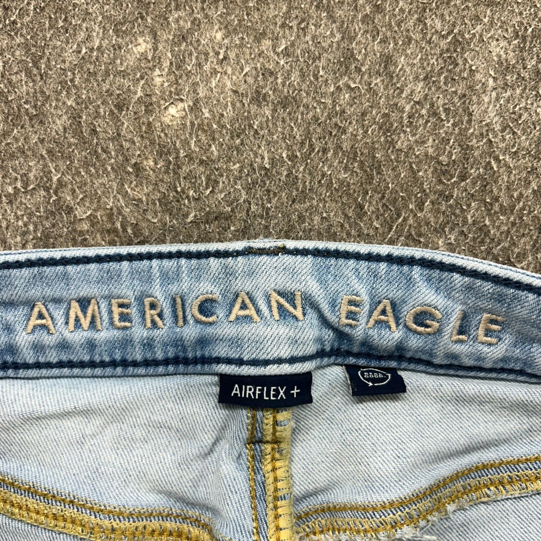 American Eagle Outfitters American Eagle Outfitters Jeans Jeans 29x30 Blue Straight Athletic Light Wash Distressed 5-Pocket Mens Boys? Size US 29 - 3 Thumbnail