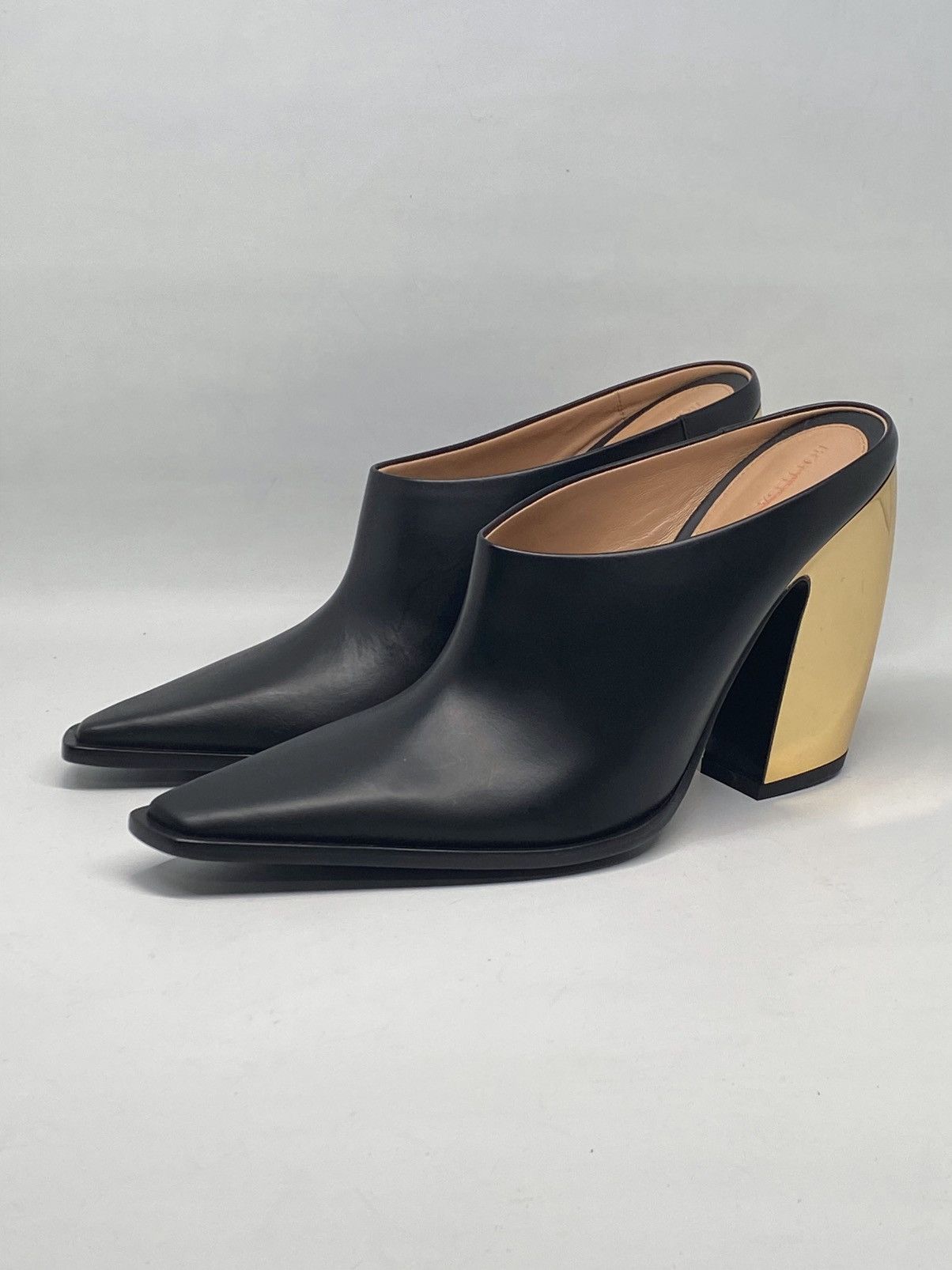 Bottega Veneta Bottega Veneta Tex leather mules size 38 Size US 8 / IT 38 - 7 Thumbnail