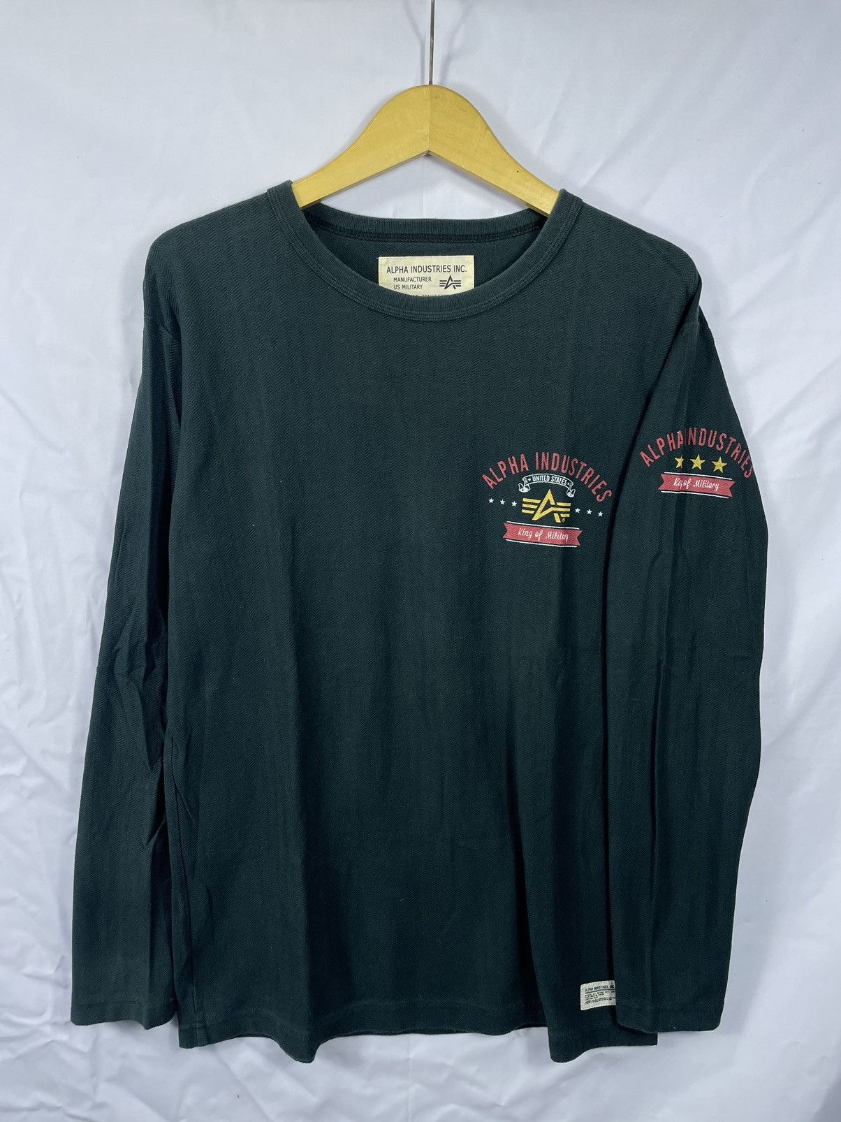 Alpha Industries × Vintage Alpha Industries Longsleeve Tee skull army Size US L / EU 52-54 / 3 - 1 Thumbnail