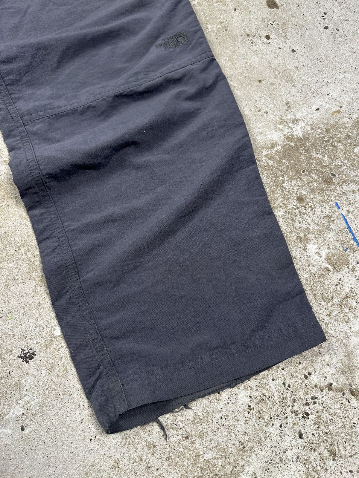 The North Face Vintage Y2K The North Face Grey Cargo Carpenter Pants Size US 34 / EU 50 - 3 Thumbnail