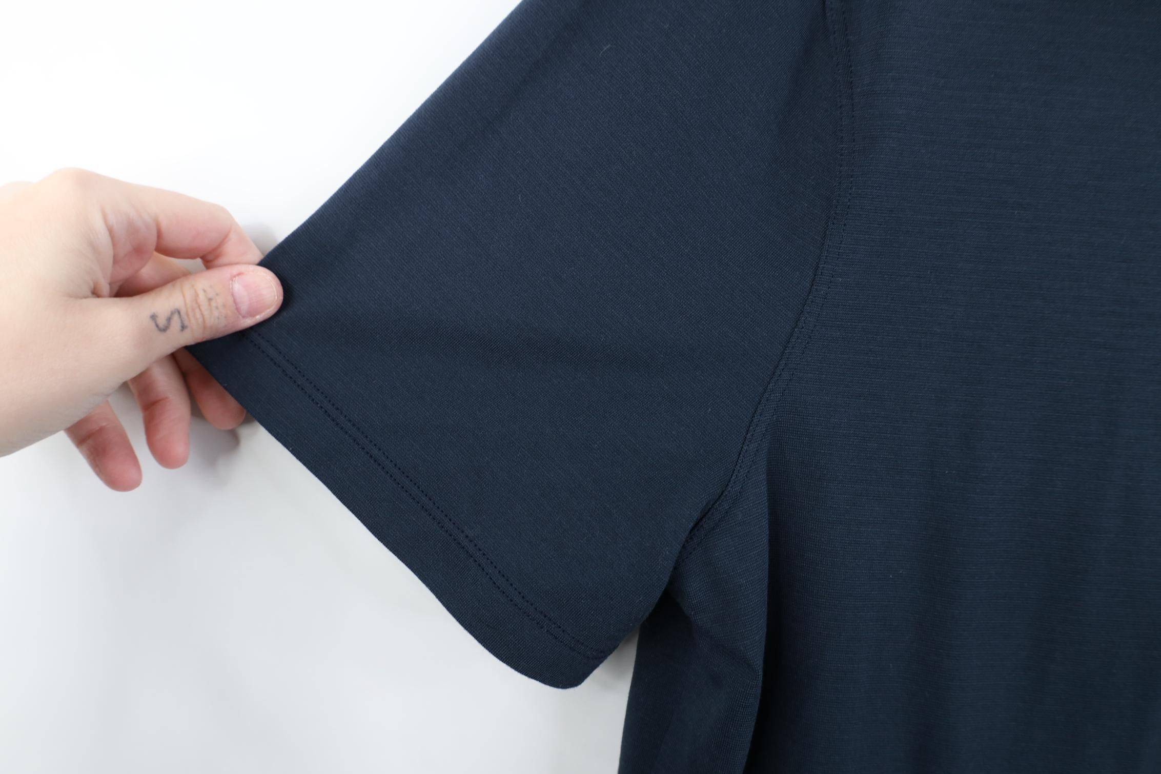 Lululemon Lululemon Vent Tech Short Sleeve Collared Golf Polo Shirt Size US S / EU 44-46 / 1 - 7 Thumbnail