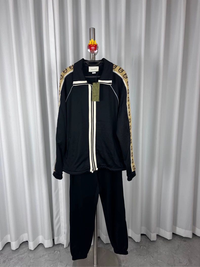 Gucci 3m reflective side sleeve logo striped casual black l