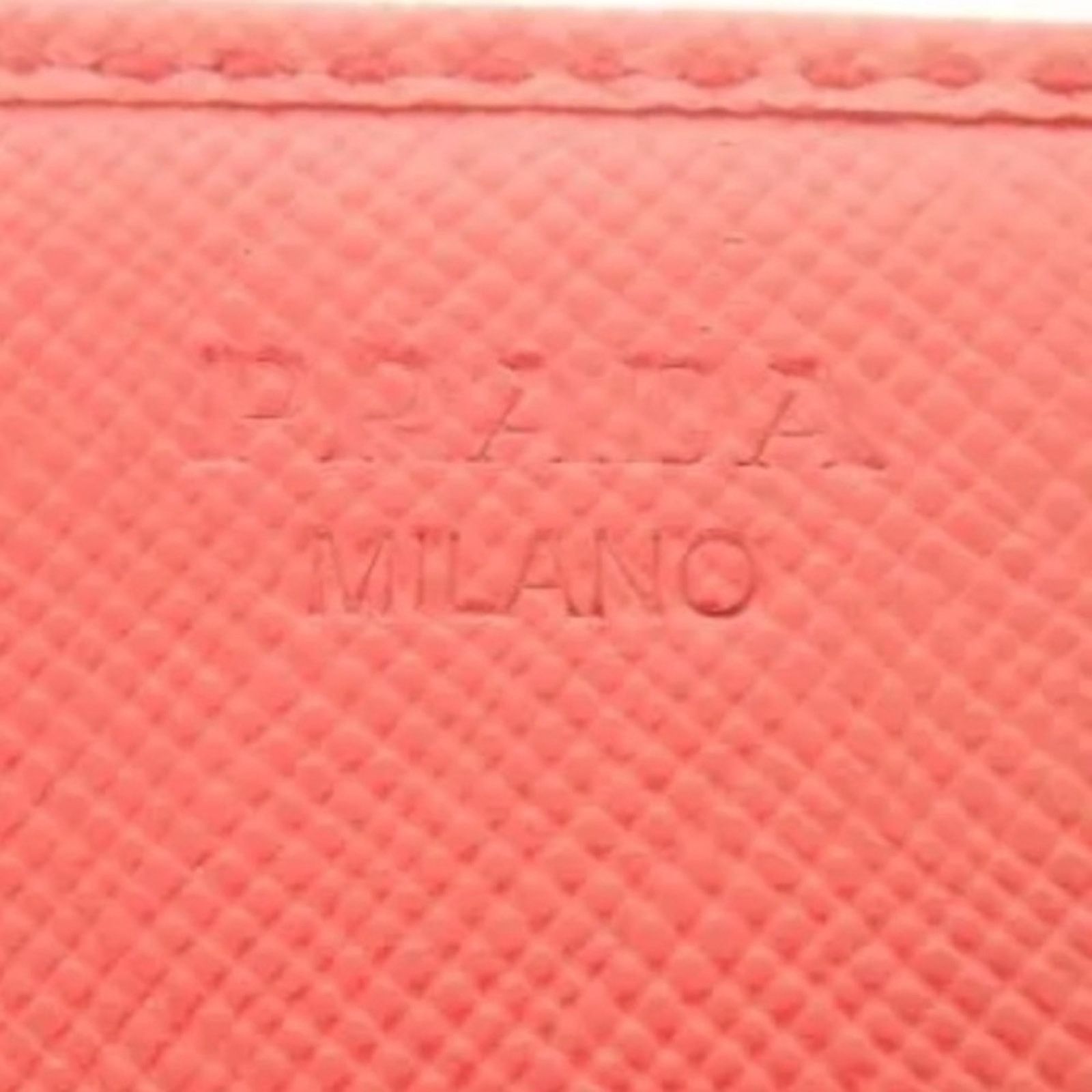 Prada EUC Prada Saffiano Long Wallet Red Size ONE SIZE - 8 Thumbnail