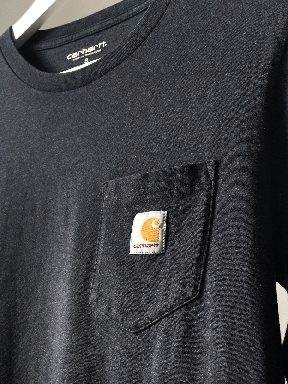 Carhartt Carhartt streetwear pocket logo long sleeve shirt grey Size US S / EU 44-46 / 1 - 3 Thumbnail