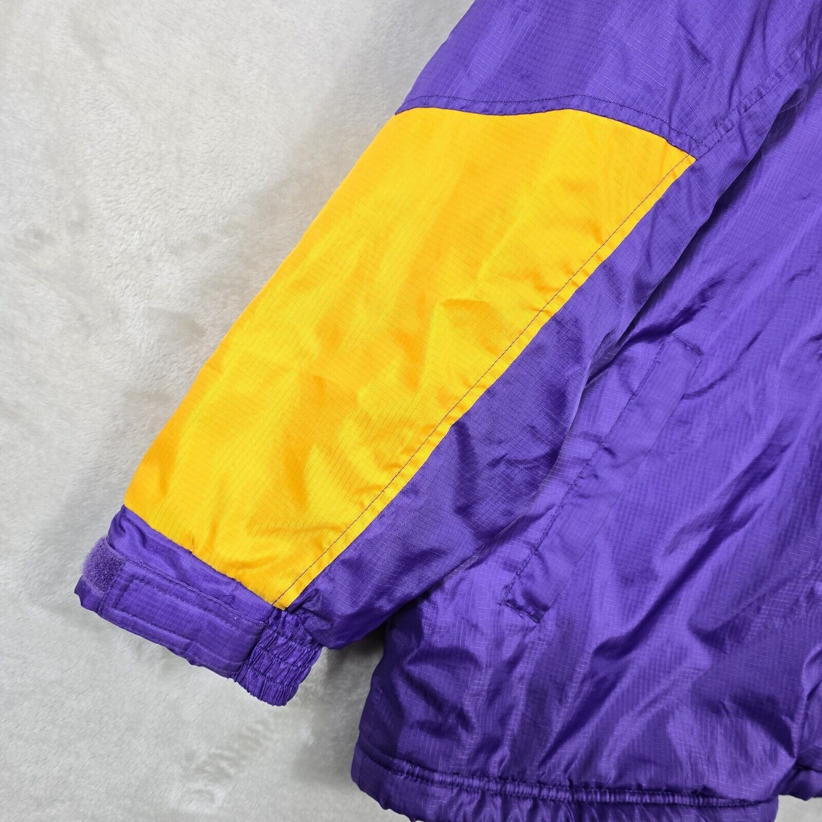 NFL Vintage Minnesota Vikings NFL G-iii Jacket Mens Large Purple Size US L / EU 52-54 / 3 - 4 Thumbnail