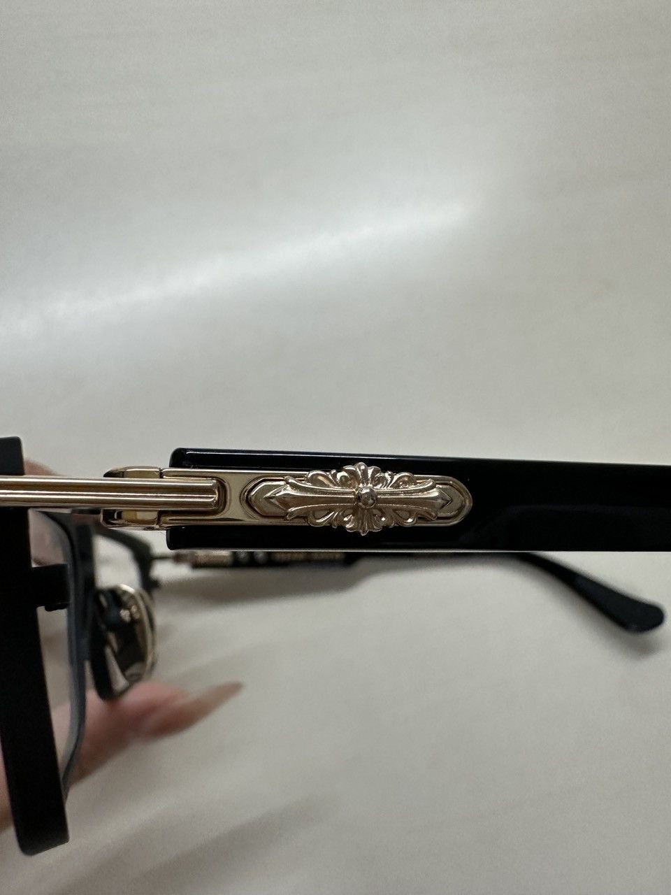 Chrome Hearts Chrome Hearts YOU'RE LATE BK/GP Cross Glasses Frame Size ONE SIZE - 12 Thumbnail