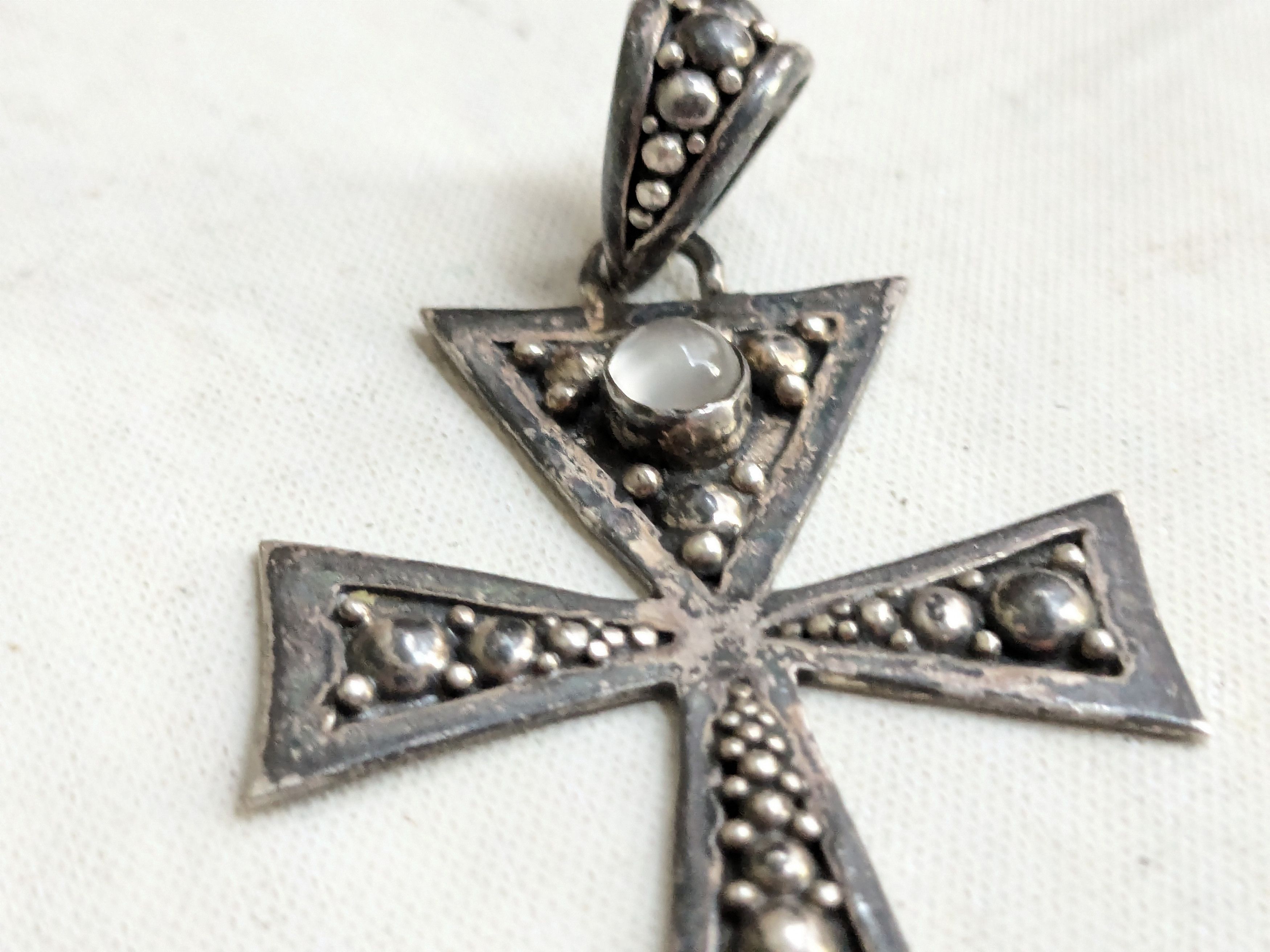 Jewelry Vintage Sterling Silver Cross Pendant Moonstone Size ONE SIZE - 6 Thumbnail