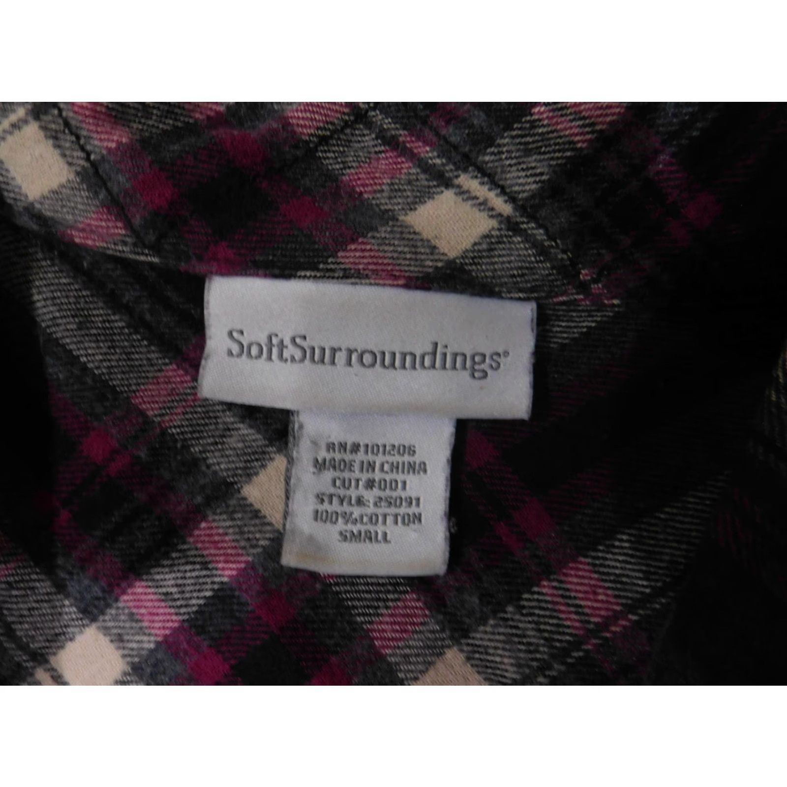 Soft Surroundings Soft Surroundings Shirt Womens Small Black Pink Plaid Button Front Tunic Crest Size S / US 4 / IT 40 - 5 Thumbnail