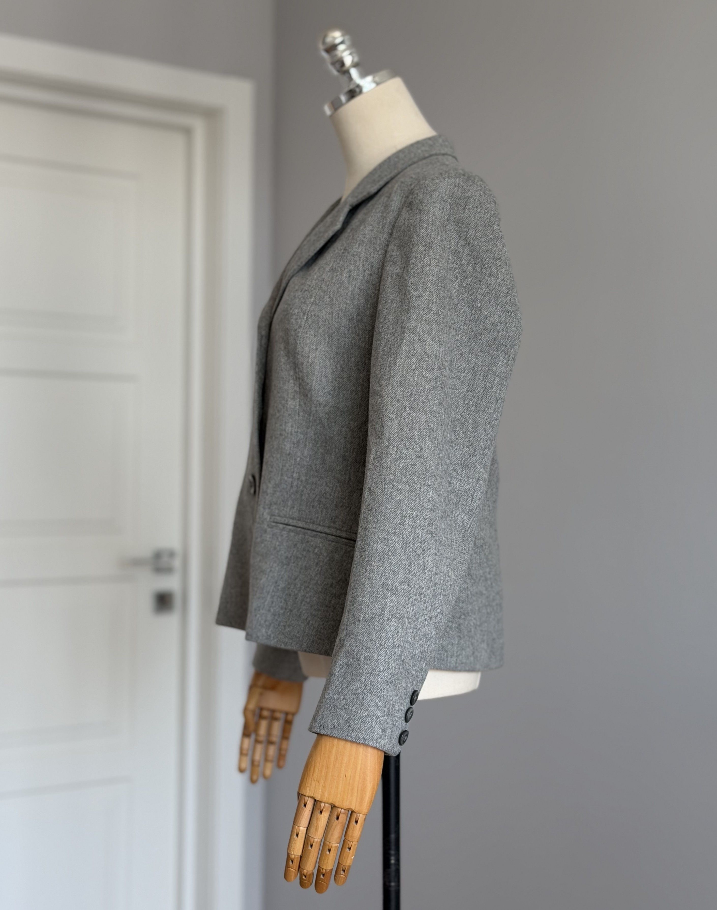 Max Mara MAX MARA Wool Angora Blazer Jacket 3 Button Luxury Brand Size L / US 10 / IT 46 - 23 Thumbnail