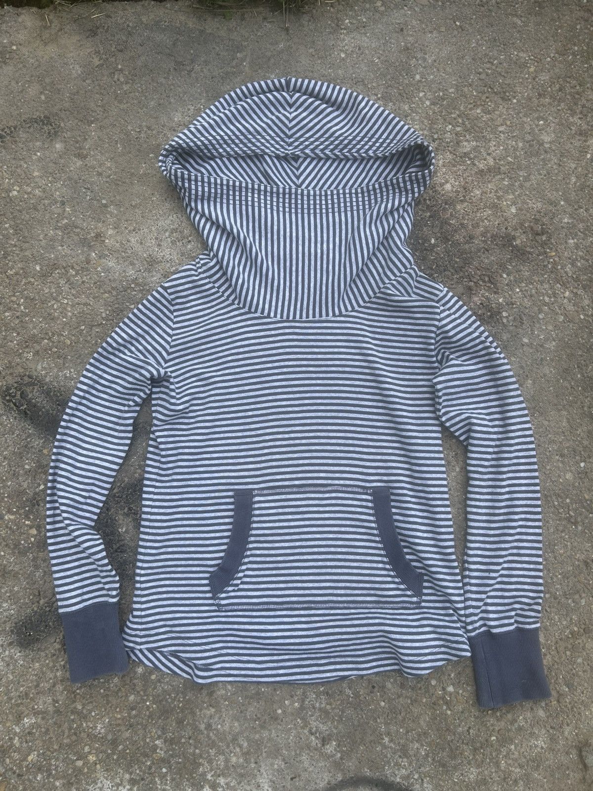 Vintage Big Hooded Hoodie Size US S / EU 44-46 / 1 - 1 Thumbnail