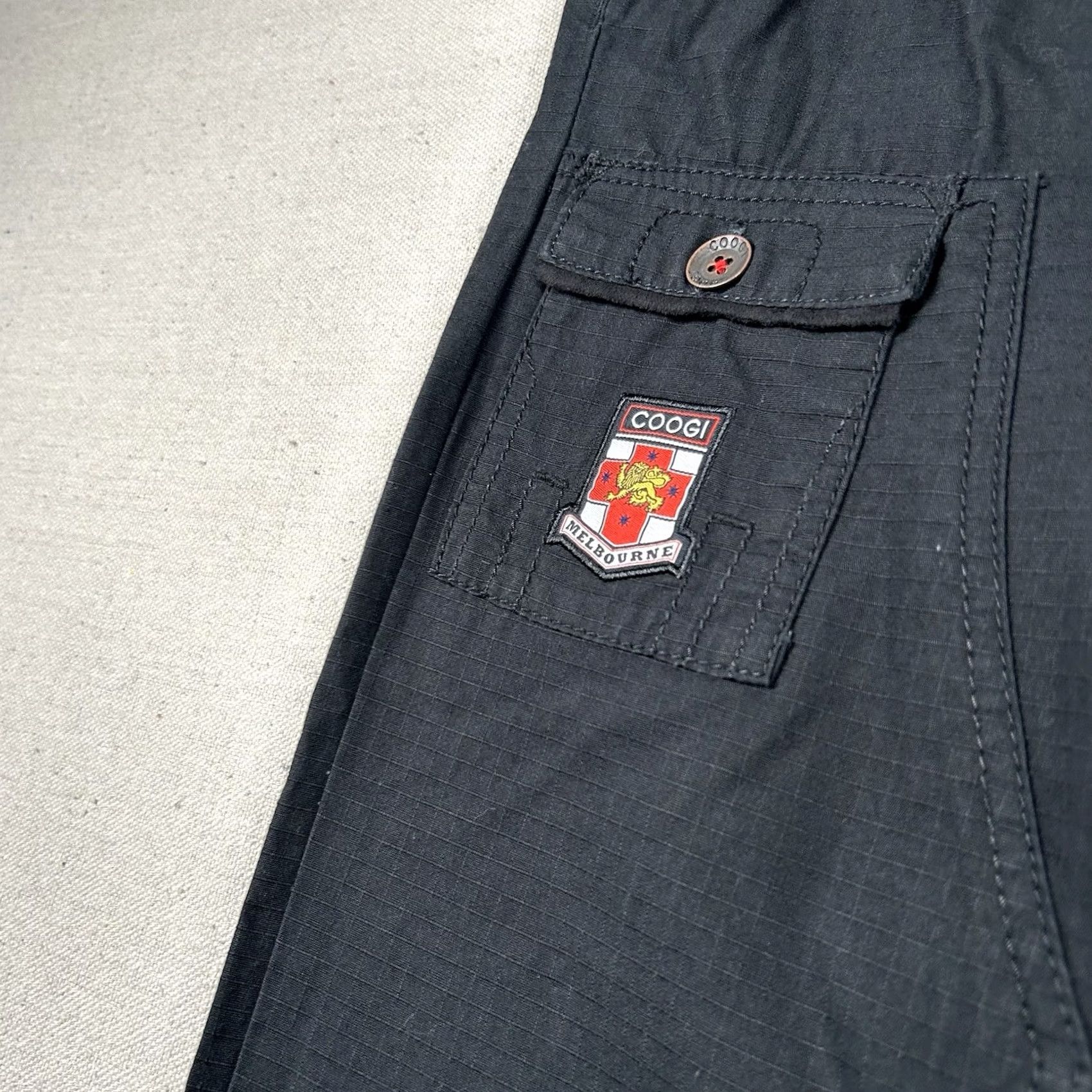 Coogi VINTAGE COOGI Pants Mens 34x34 Cargo Rip Stop Utility Embroidered Patches Black Hip Hop Pants Mens Cargo Hip Hop Embroidered Patches Black 34x34 Size US 34 / EU 50 - 7 Thumbnail