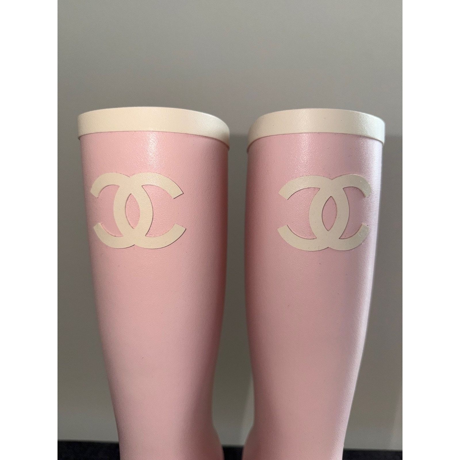 Chanel Chanel Rose Pink White Rubber Rain Boots 38 Size US 8 / IT 38 - 17 Thumbnail