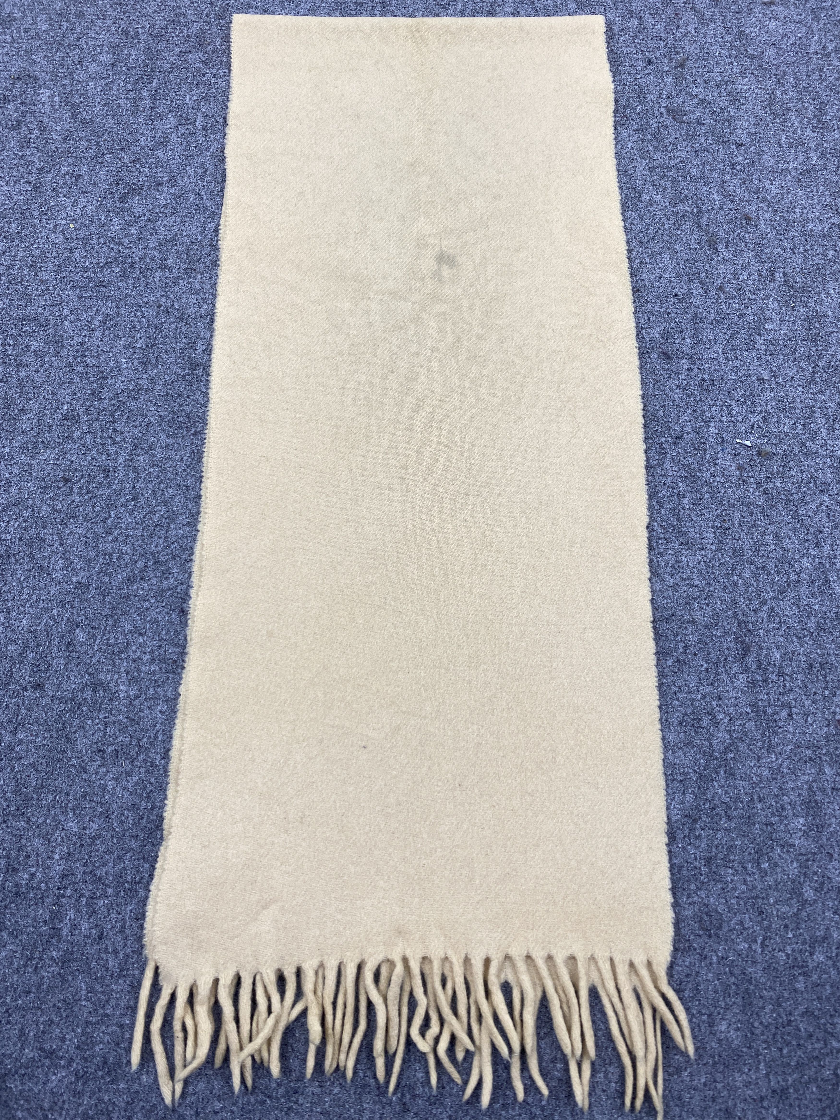 Other Sisley Italian Designer Scarf / Muffler / Neckwear SC0287 Size ONE SIZE - 4 Thumbnail