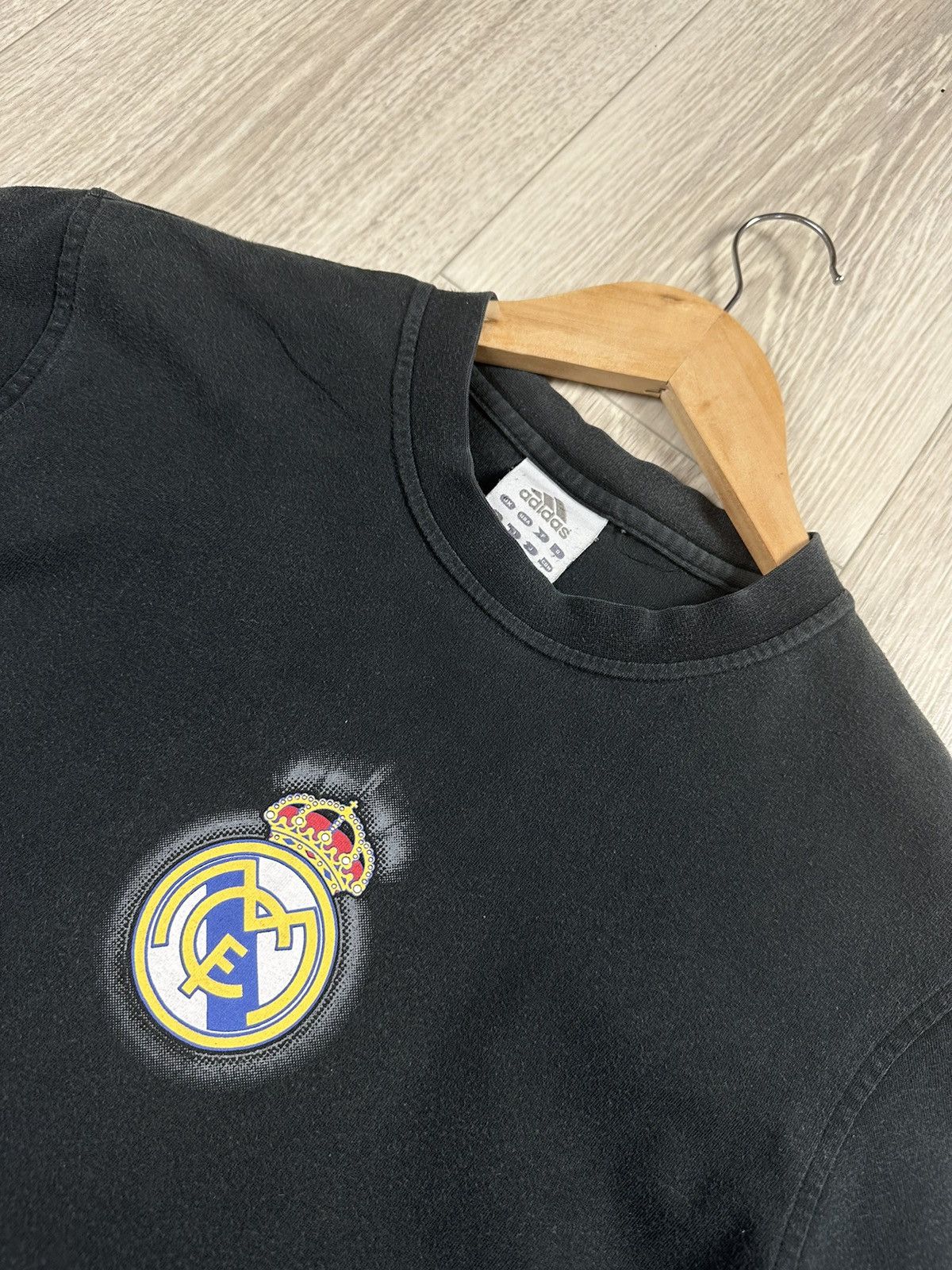 Adidas Adidas Real Madrid Jersey T-Shirt Player Raul #7 Size US S / EU 44-46 / 1 - 4 Thumbnail