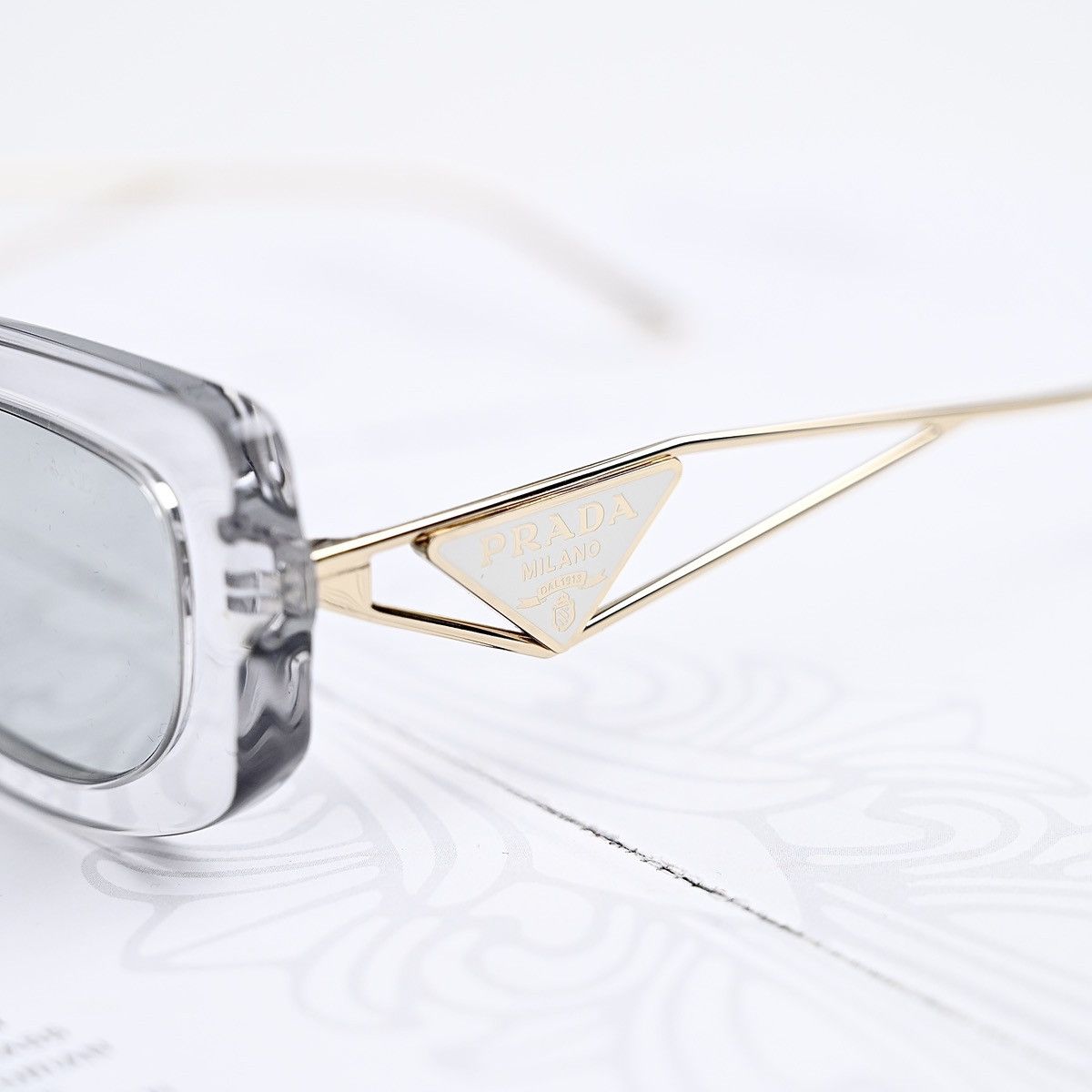 Prada PRADA 0PR 14YS SUNGLASSES Size ONE SIZE - 3 Thumbnail