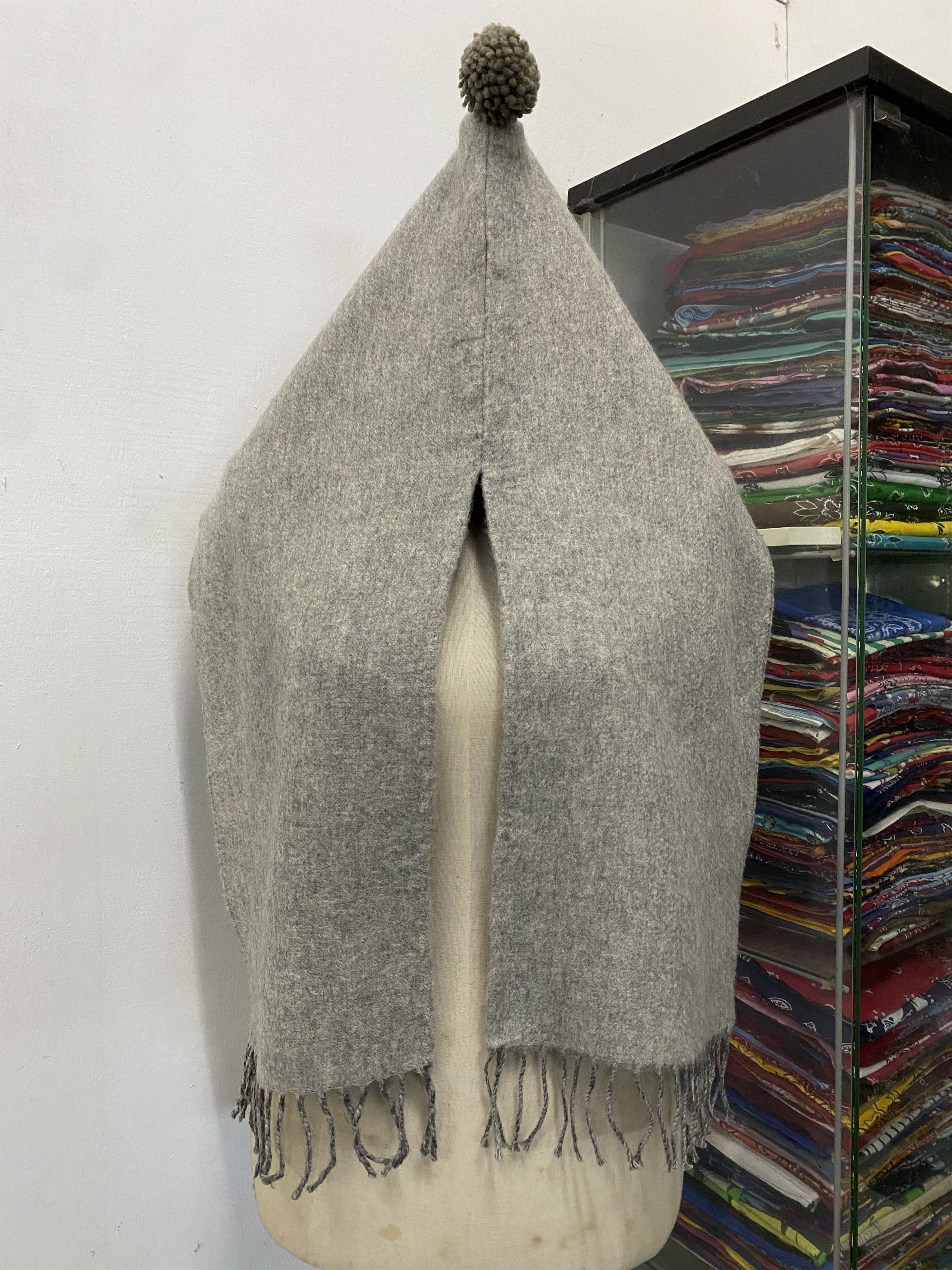 Vintage Dior Scarf / Muffler / Neckwear - WW1550 Size ONE SIZE - 1 Thumbnail