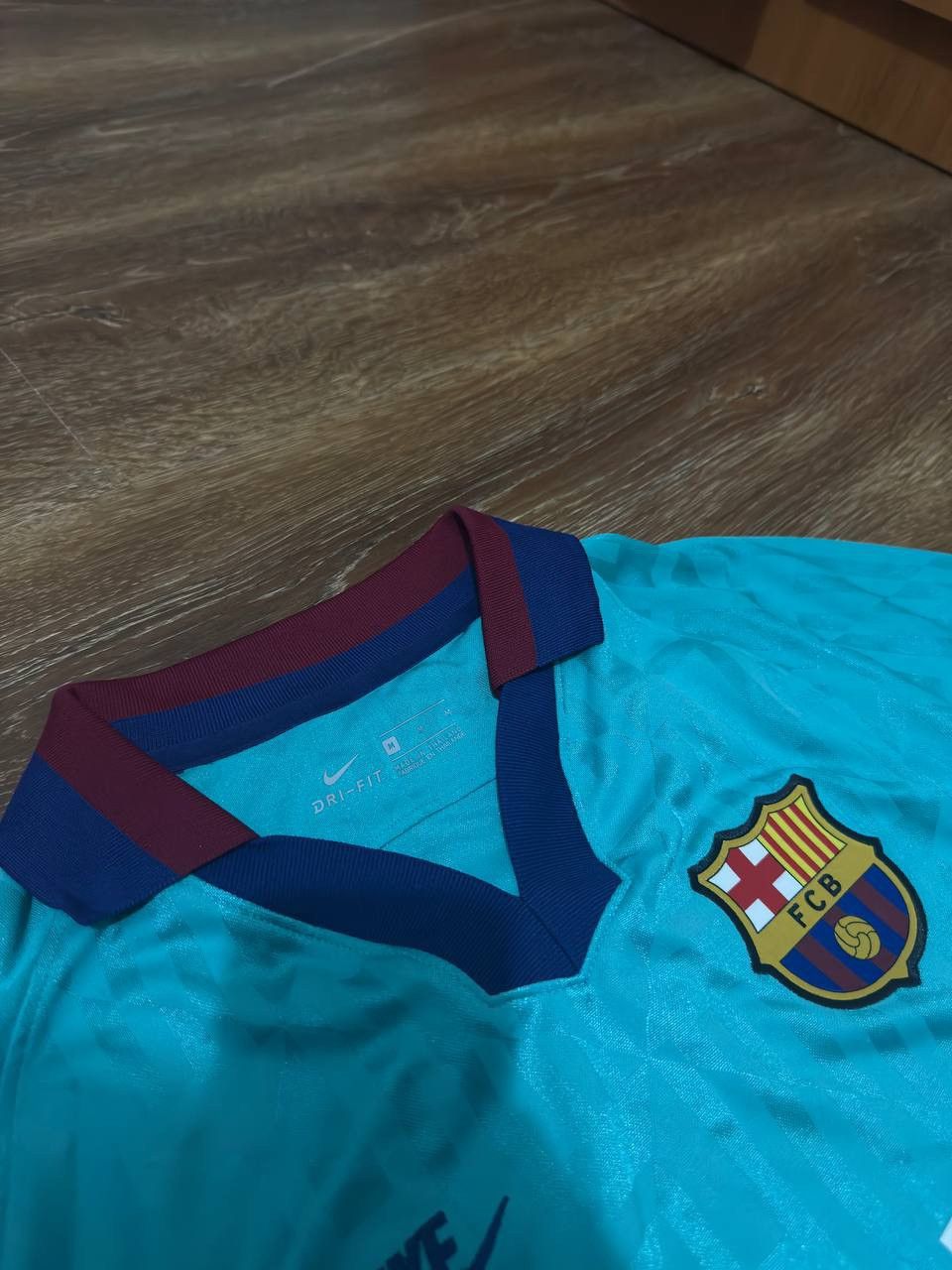 Nike Barcelona 2019-2020 third kit Size US M / EU 48-50 / 2 - 3 Thumbnail