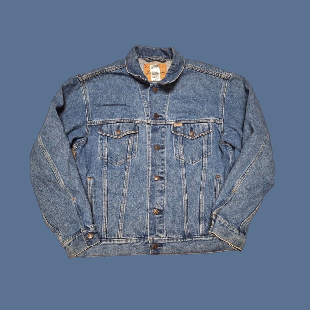 Levi's VINTAGE Levi's Trucker Jacket Mens Denim Blue M Regular Pockets Jacket USA Classic Motorcycle Style Size US M / EU 48-50 / 2 - 1 Thumbnail