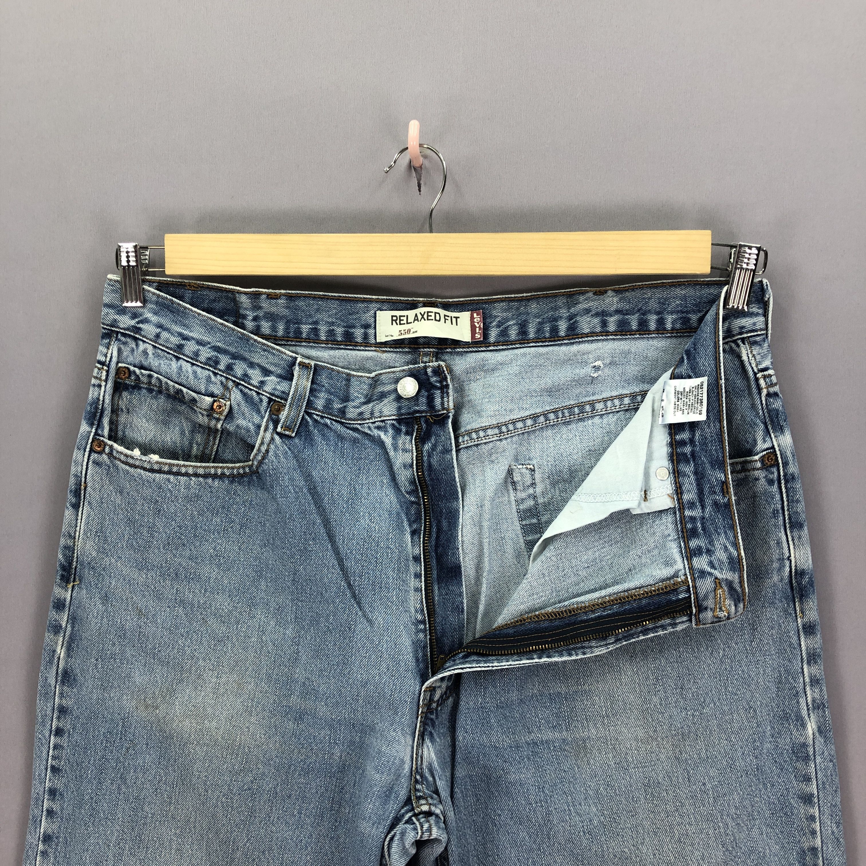 Levi's × Vintage Vintage Levis 550 Baggy Jeans Levi's Faded Light Wash Denim Size US 38 / EU 54 - 6 Thumbnail