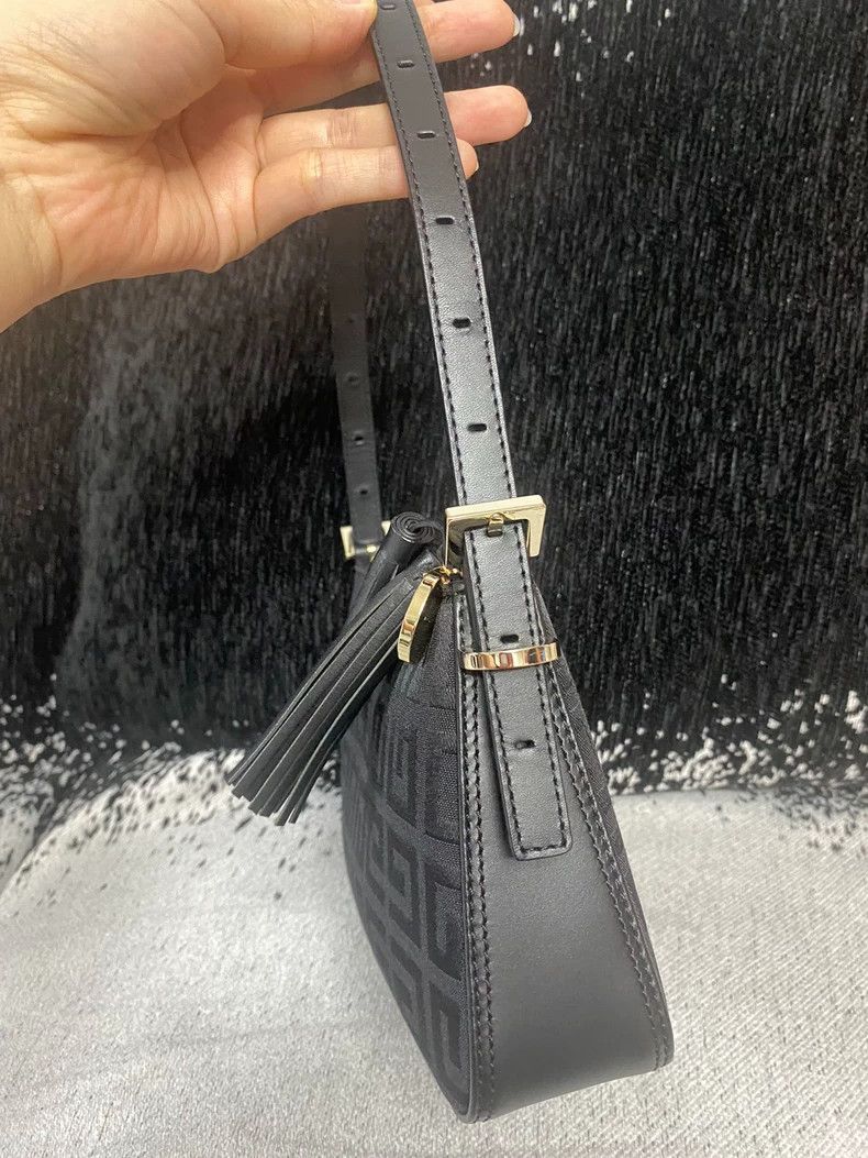 Givenchy Givenchy Tassel Shoulder Handbag Size ONE SIZE - 3 Thumbnail