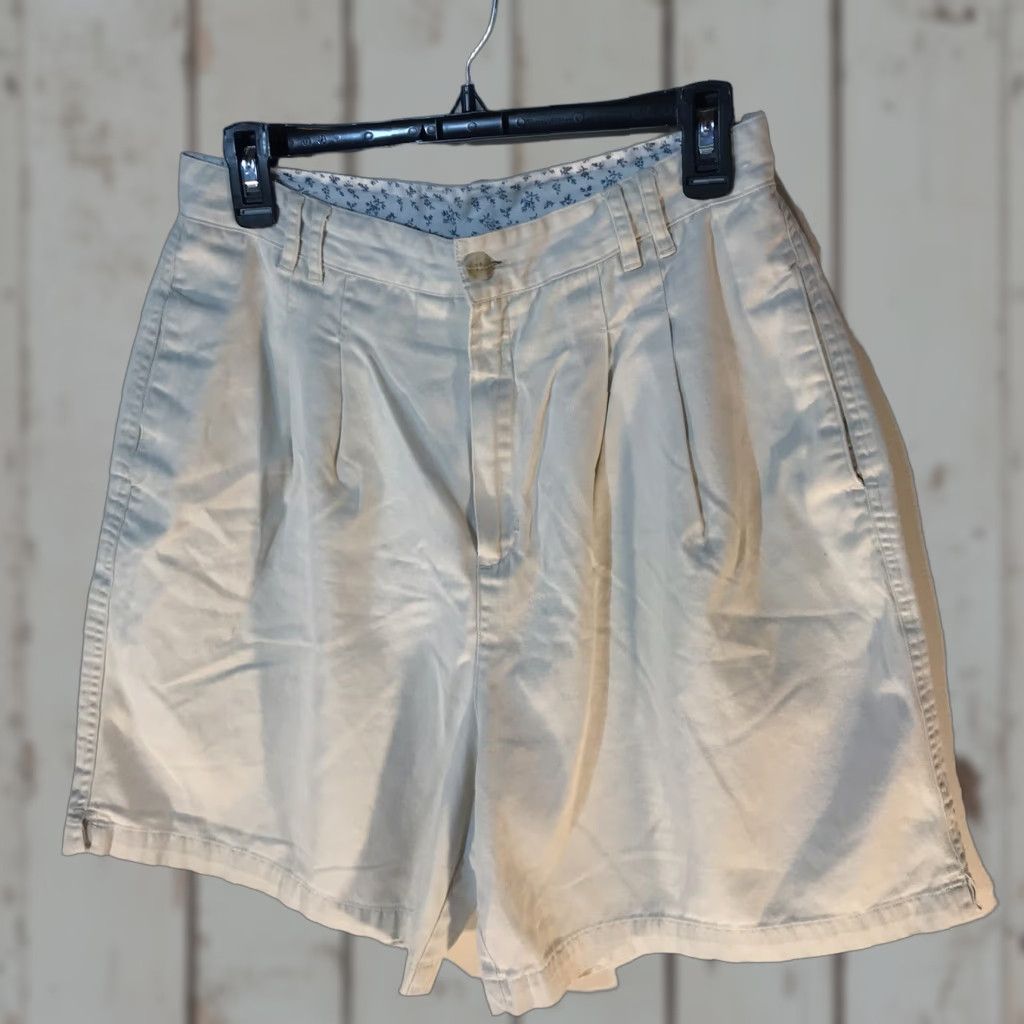 Vintage Mountain Lake Khaki Shorts Womens Size 12 Beige Chino Comfortable Casual Travel Size 34" / US 12 / IT 48 - 1 Thumbnail