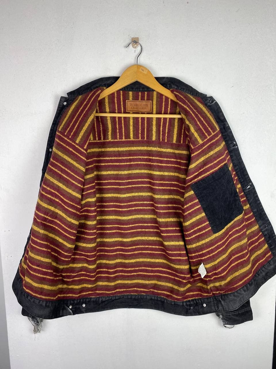 Japanese Brand tenderloin japanese brands corduroy denim jacket distressed Size US L / EU 52-54 / 3 - 10 Thumbnail