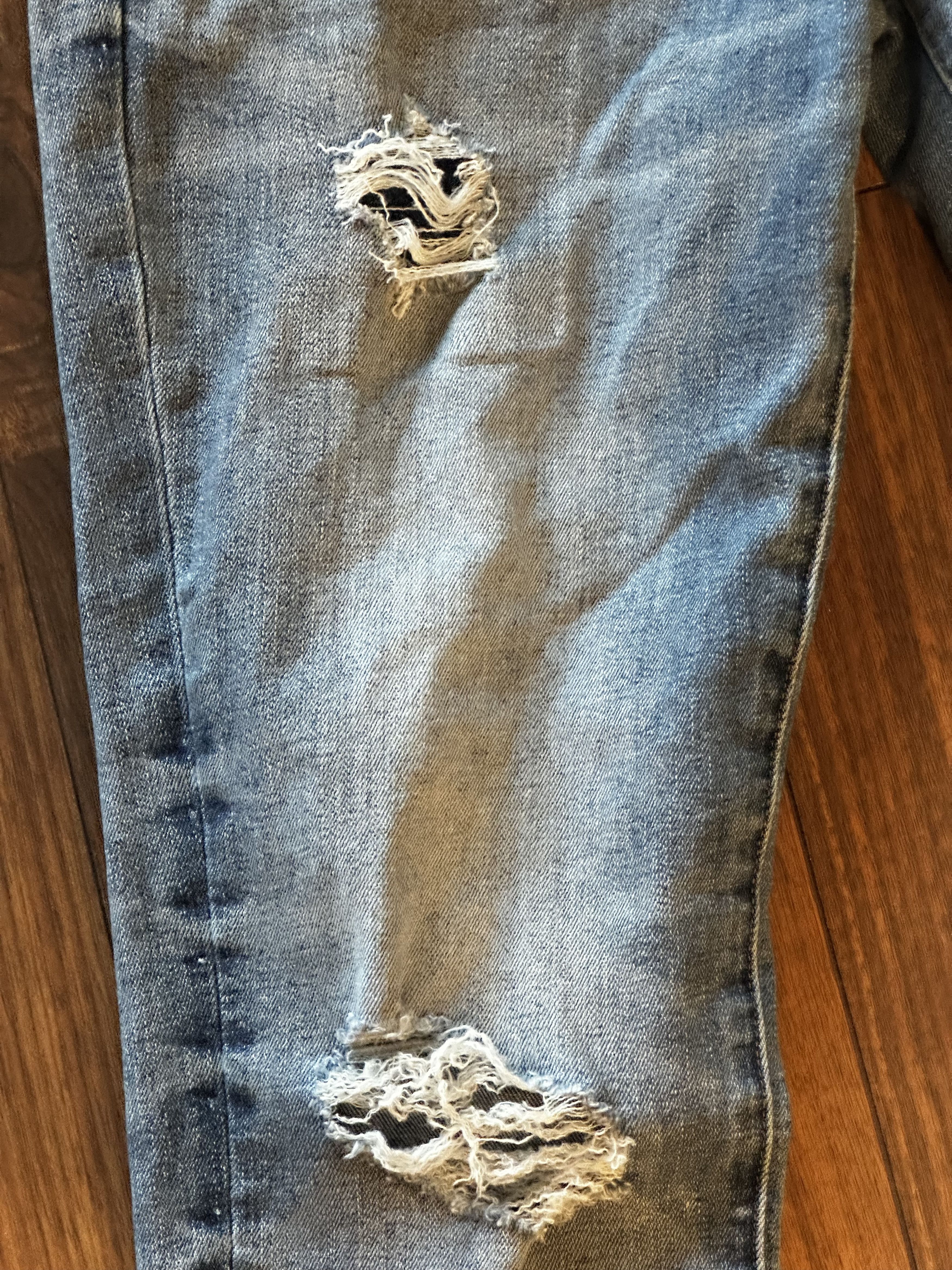 American Eagle Outfitters American Eagle Distressed Blue Jeans Size US 33 - 7 Thumbnail