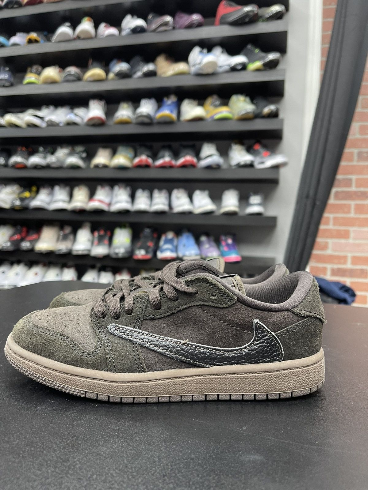 Jordan Brand Size 1.5y - Jordan 1 Velvet Brown Size US 5 / EU 37 - 1 Thumbnail