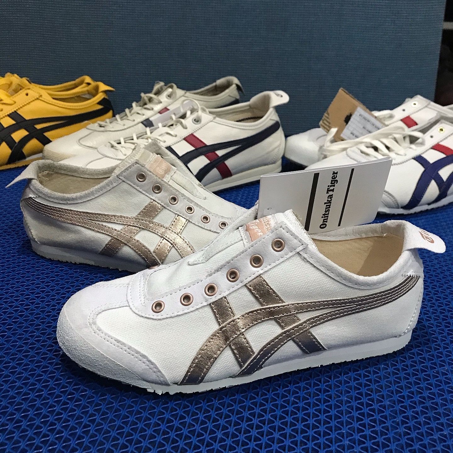 Onitsuka Tiger Onitsuka Tiger mexico 66 Gold Line trainners shoe Size US 5 / EU 37 - 1 Thumbnail
