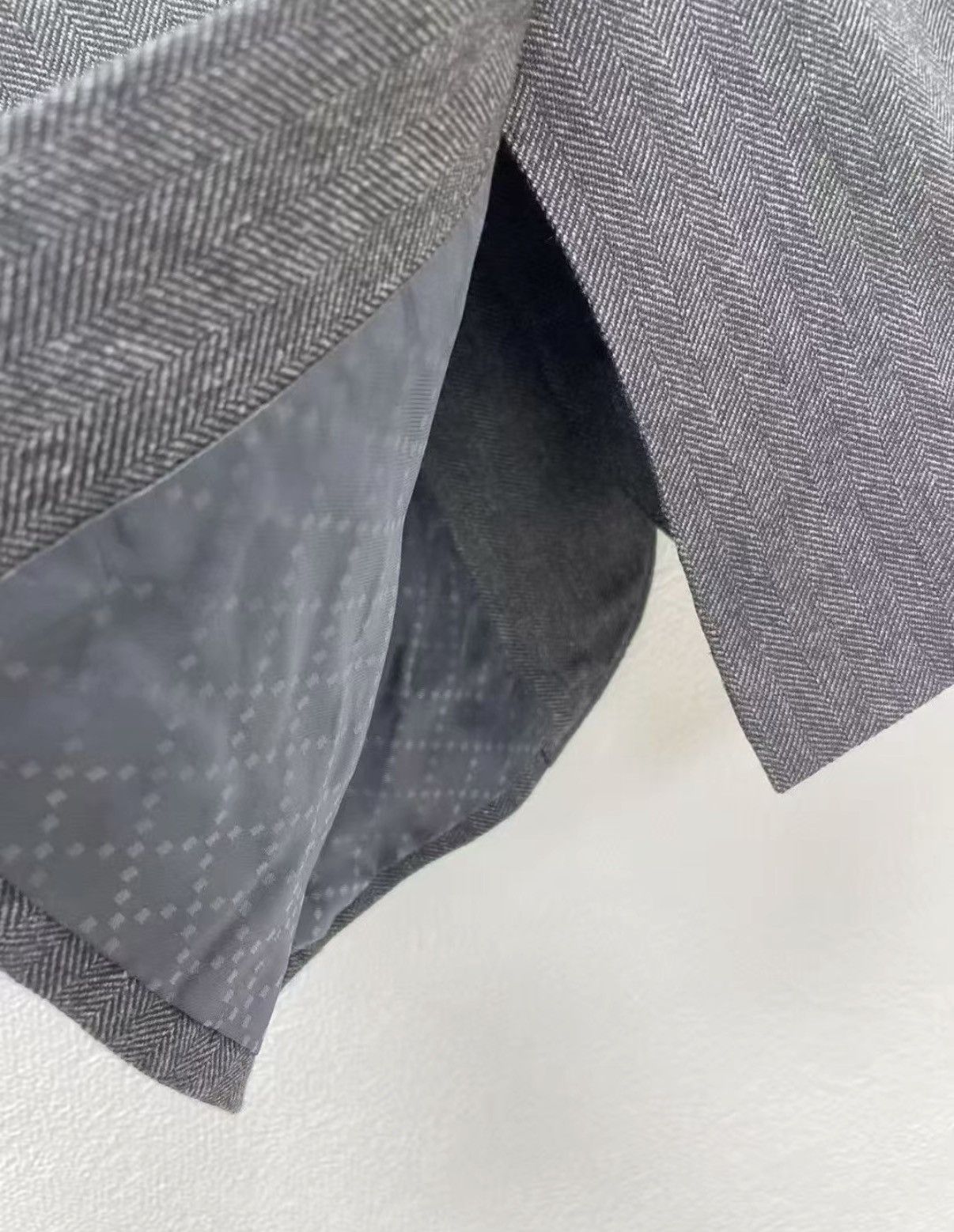 Gucci Gucci 100% Wool Casual Blazer J30 Size US S / EU 44-46 / 1 - 6 Thumbnail