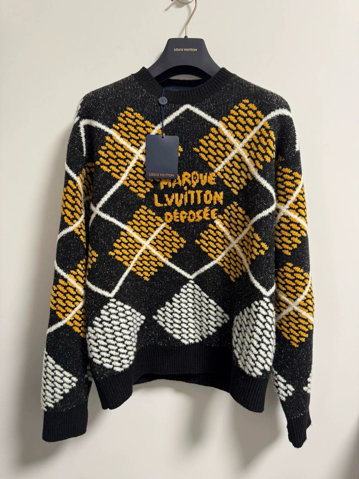 Louis Vuitton Louis Vuitton Multi Sweater M Men Size US M / EU 48-50 / 2 - 1 Thumbnail