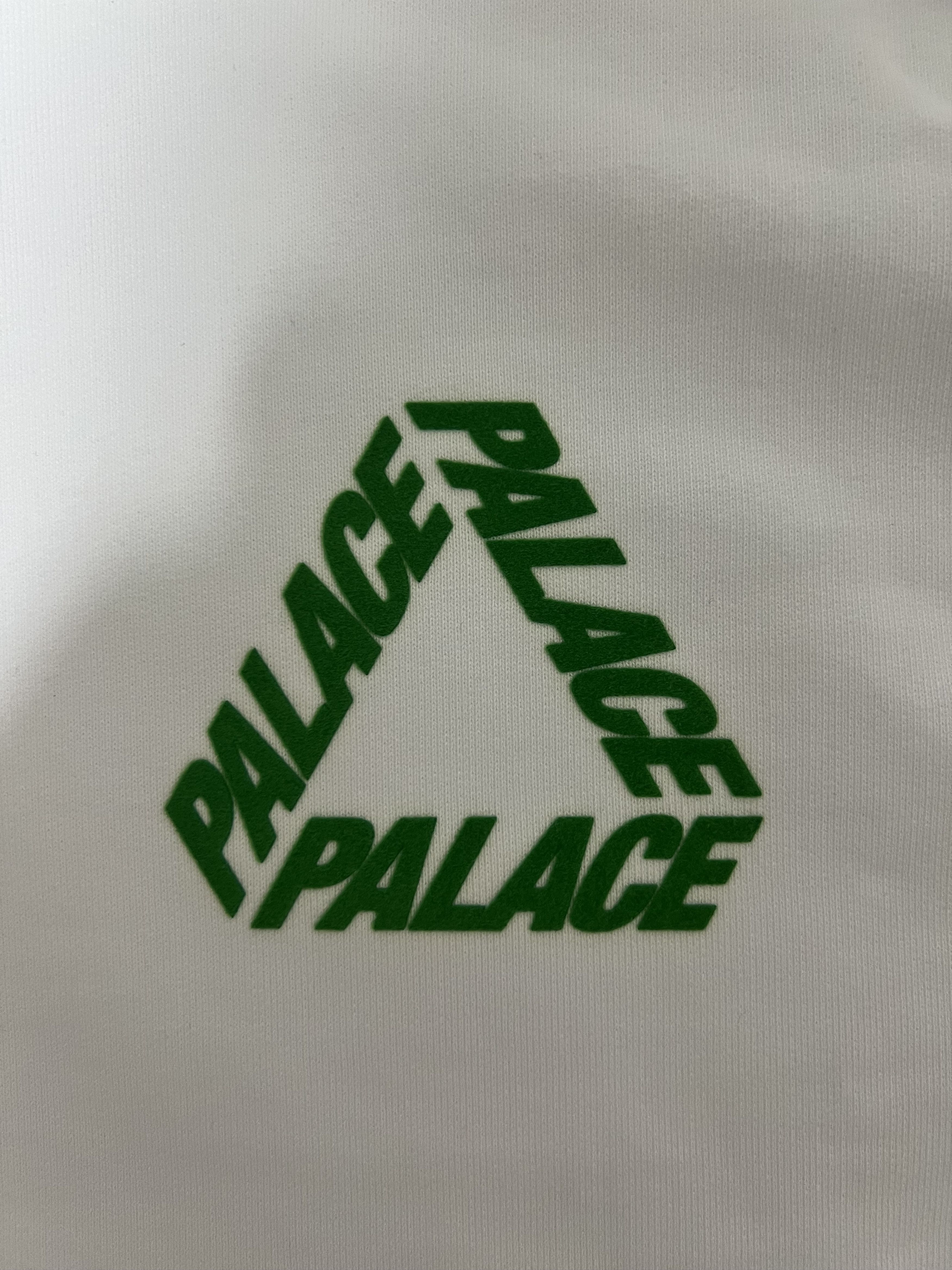 Palace 💚 2019 Palace Flocka P3 Hoodie White Large NEW Size US L / EU 52-54 / 3 - 6 Thumbnail