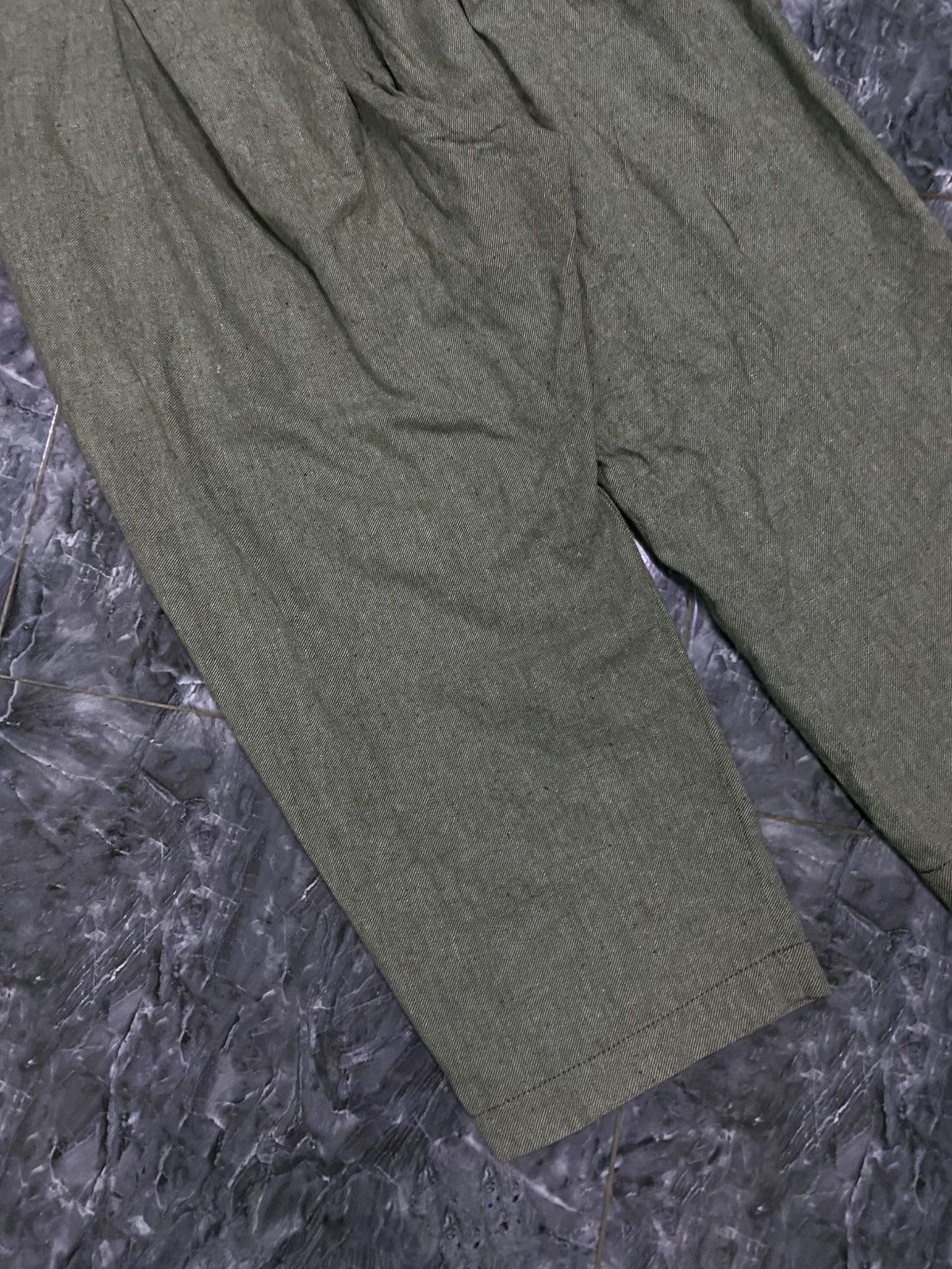 Ne-Net VINTAGE NE-NET X ISSEY MIYAKE Tape Drop Crotch Cropped Pants Size US 30 / EU 46 - 14 Thumbnail